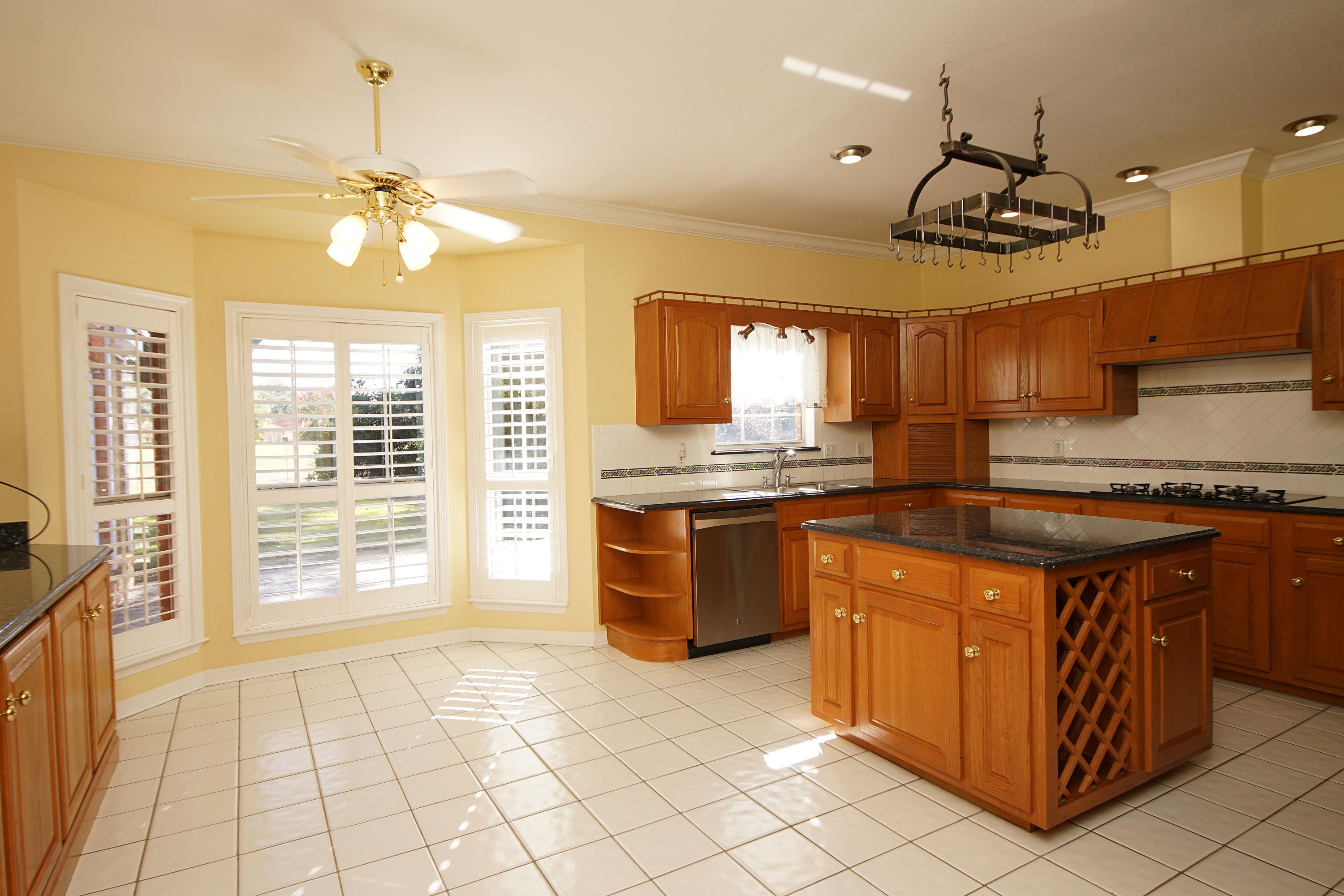 SOUTHWINDS II - Residential