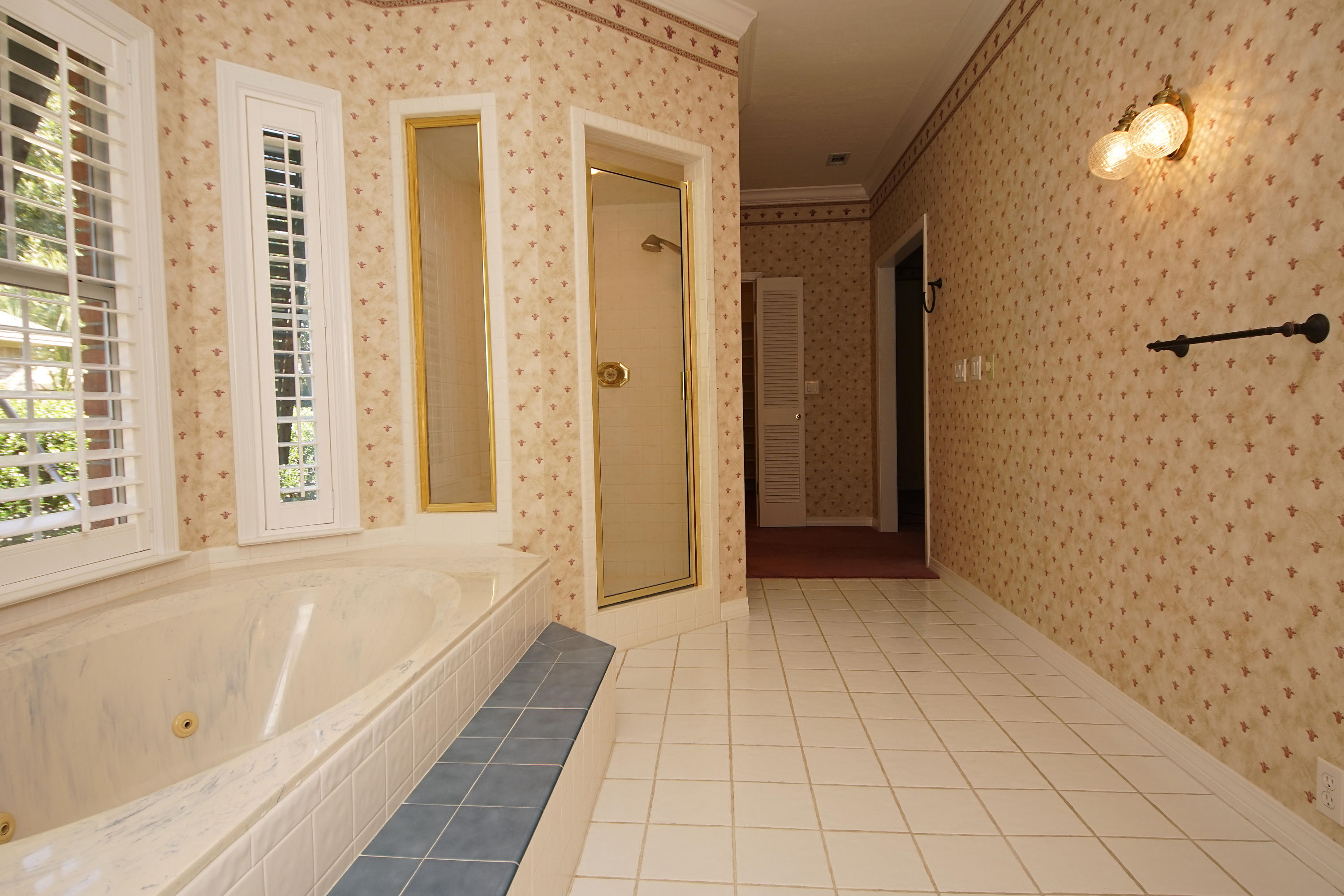 SOUTHWINDS II - Residential