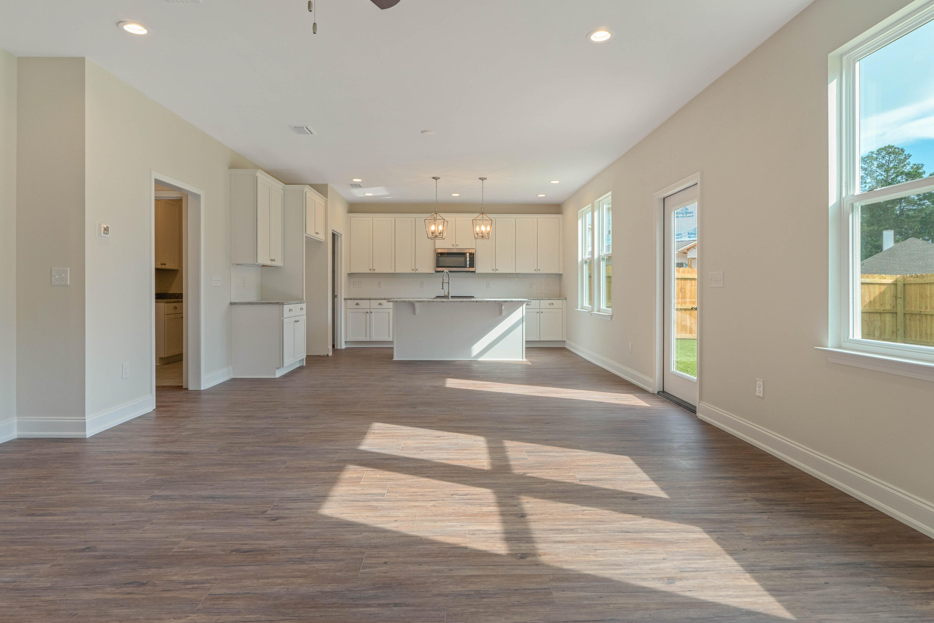 GOLF VILLA CONDOMINIUMS AT BLUEWATER BAY - Residential