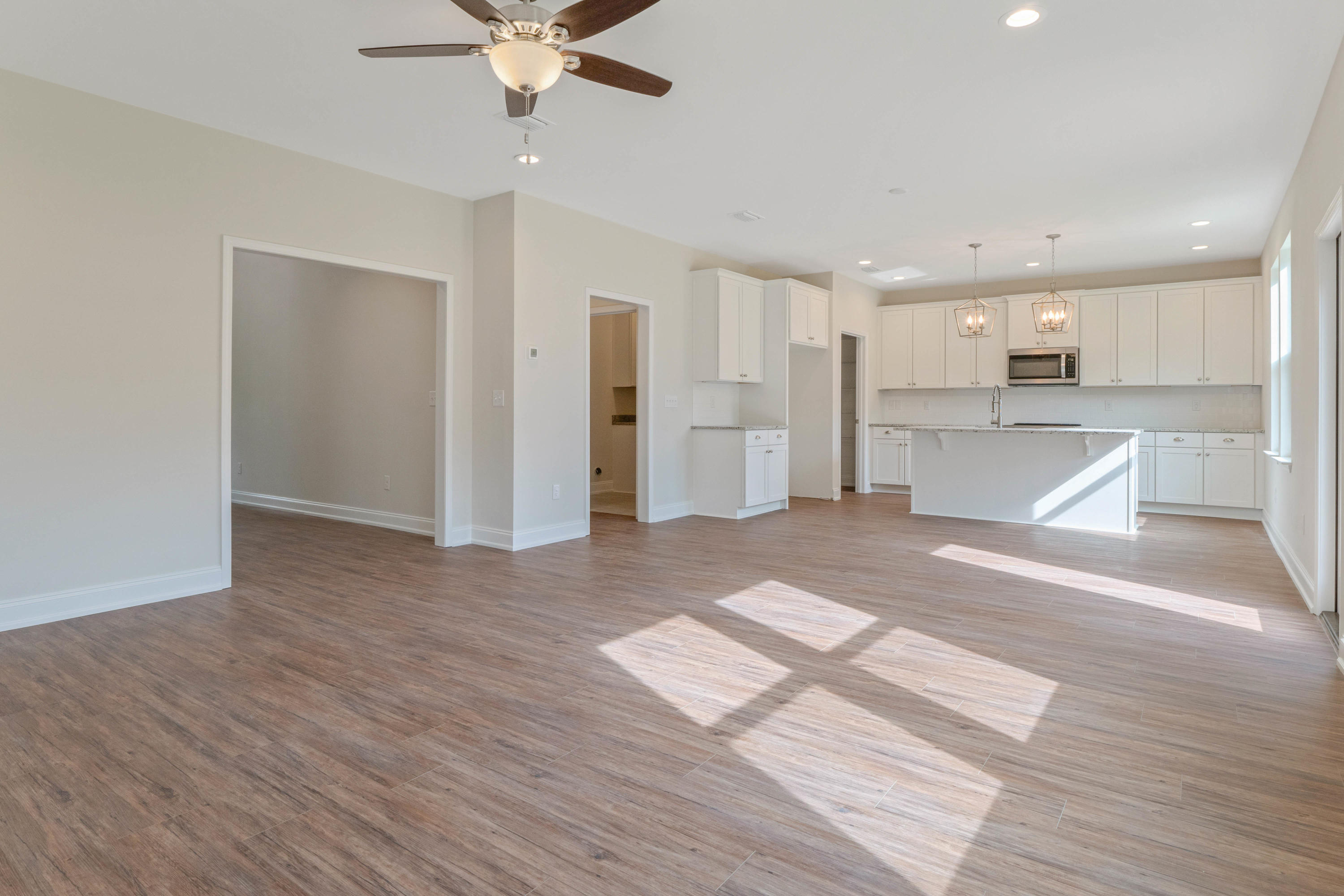 GOLF VILLA CONDOMINIUMS AT BLUEWATER BAY - Residential