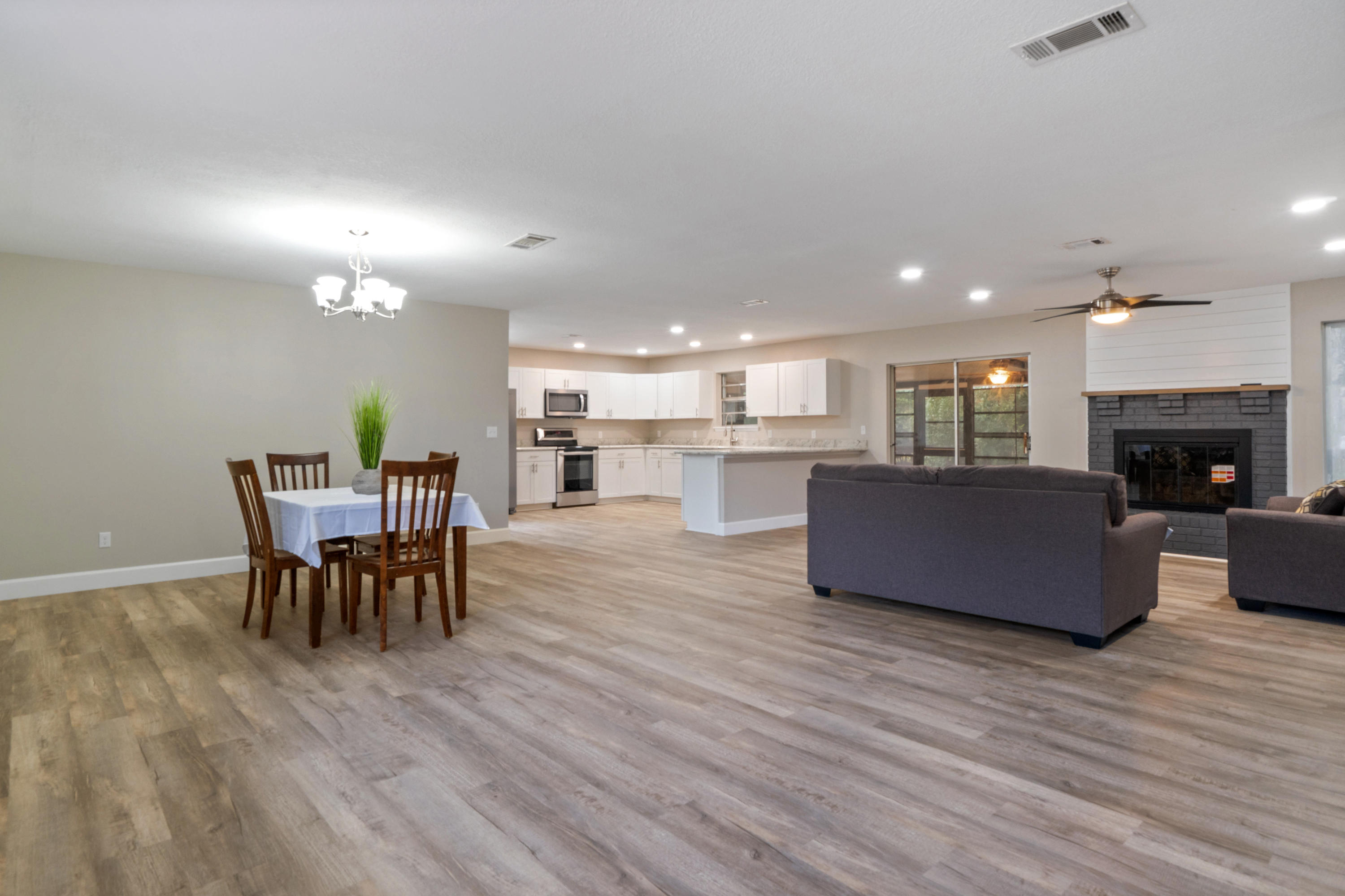 NICEVILLE PINES - Residential