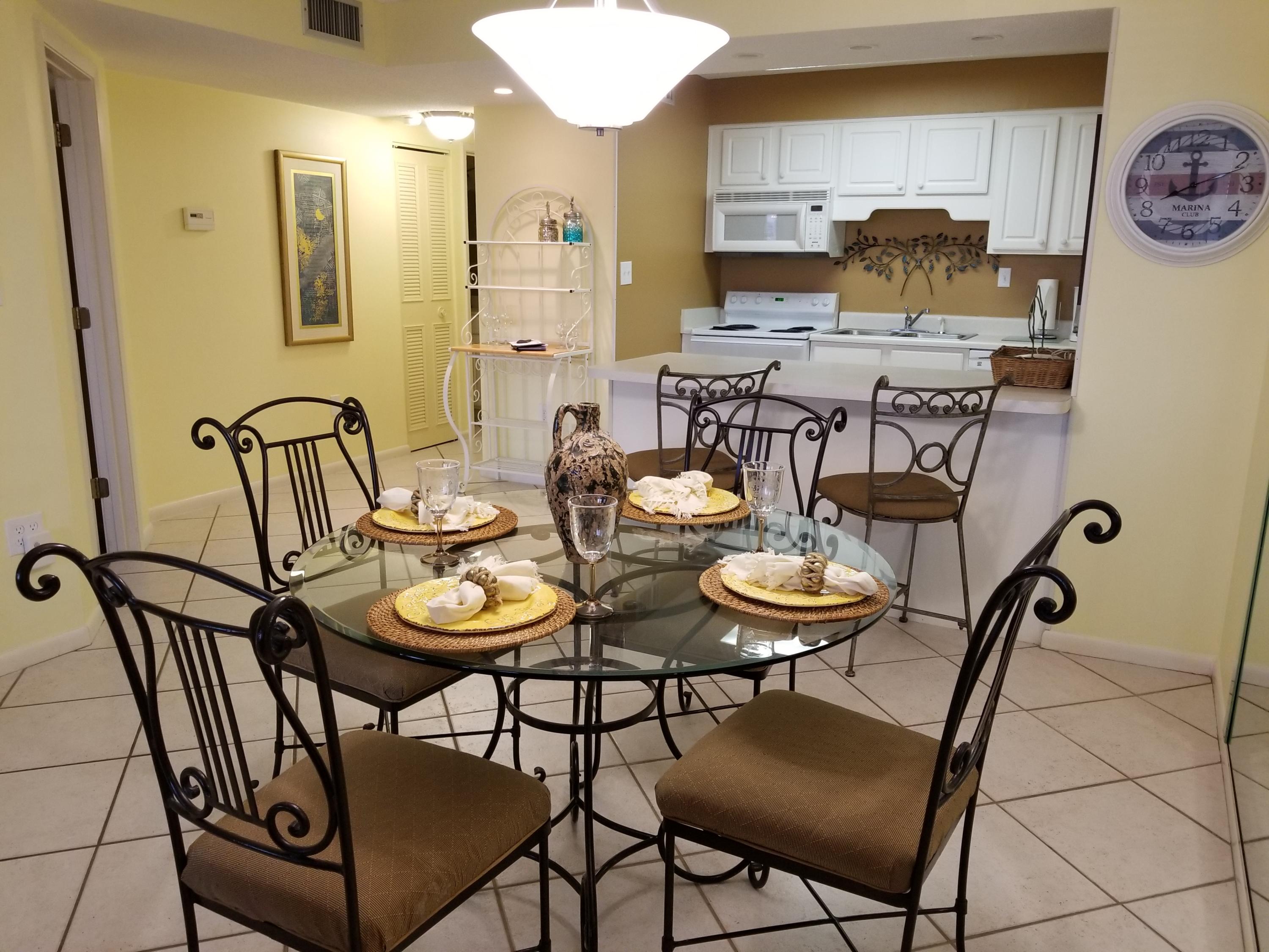 Jetty East Condominium - Residential