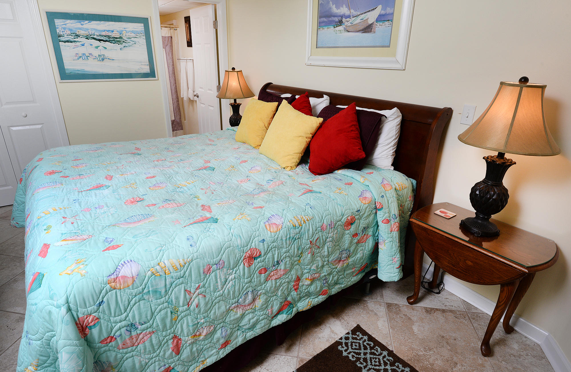 PELICAN WALK - Residential