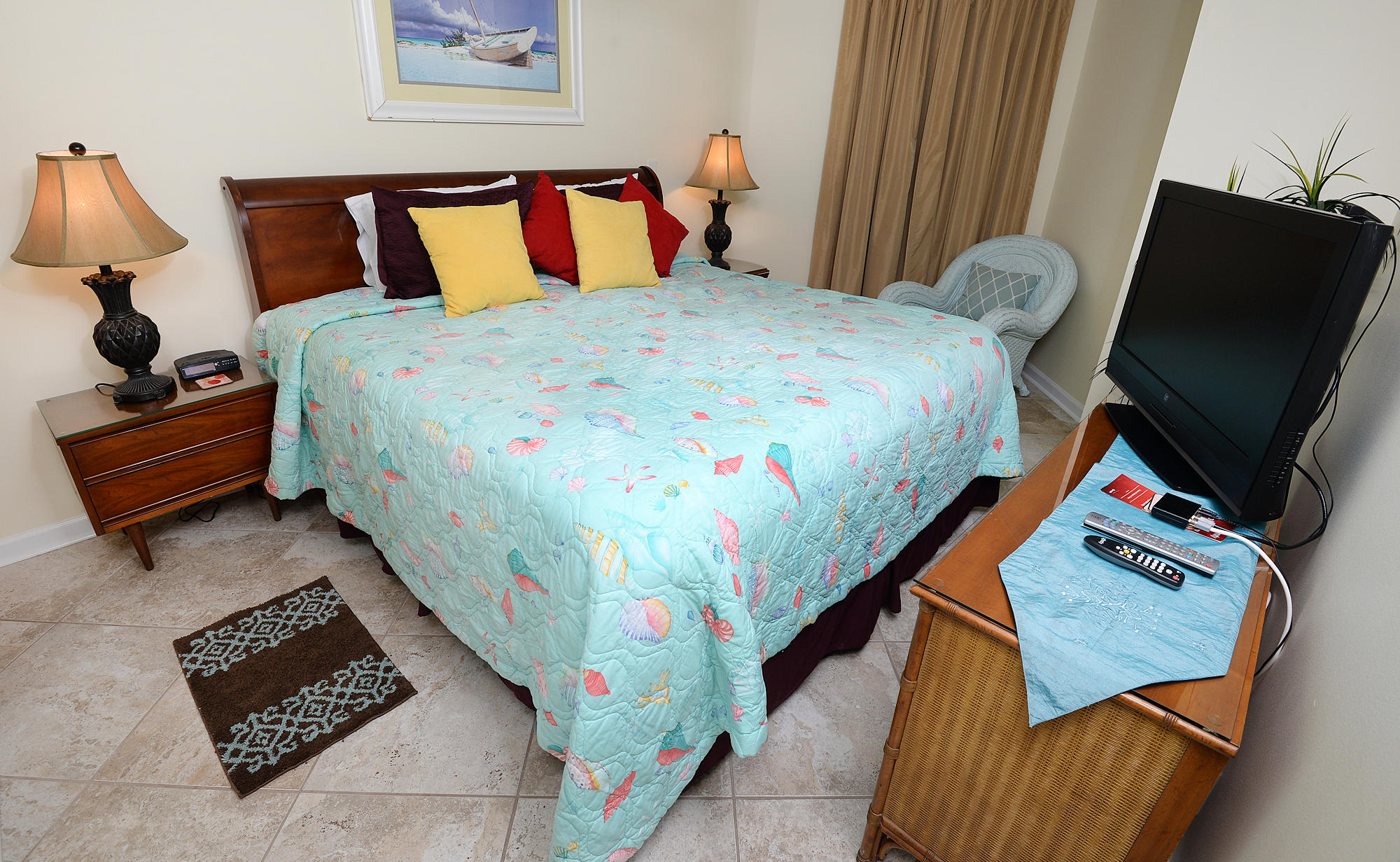 PELICAN WALK - Residential