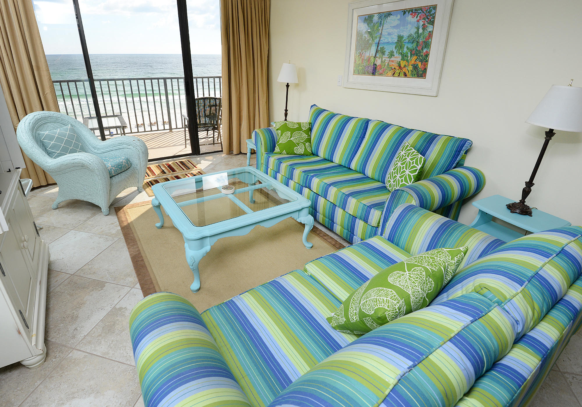 PELICAN WALK - Residential