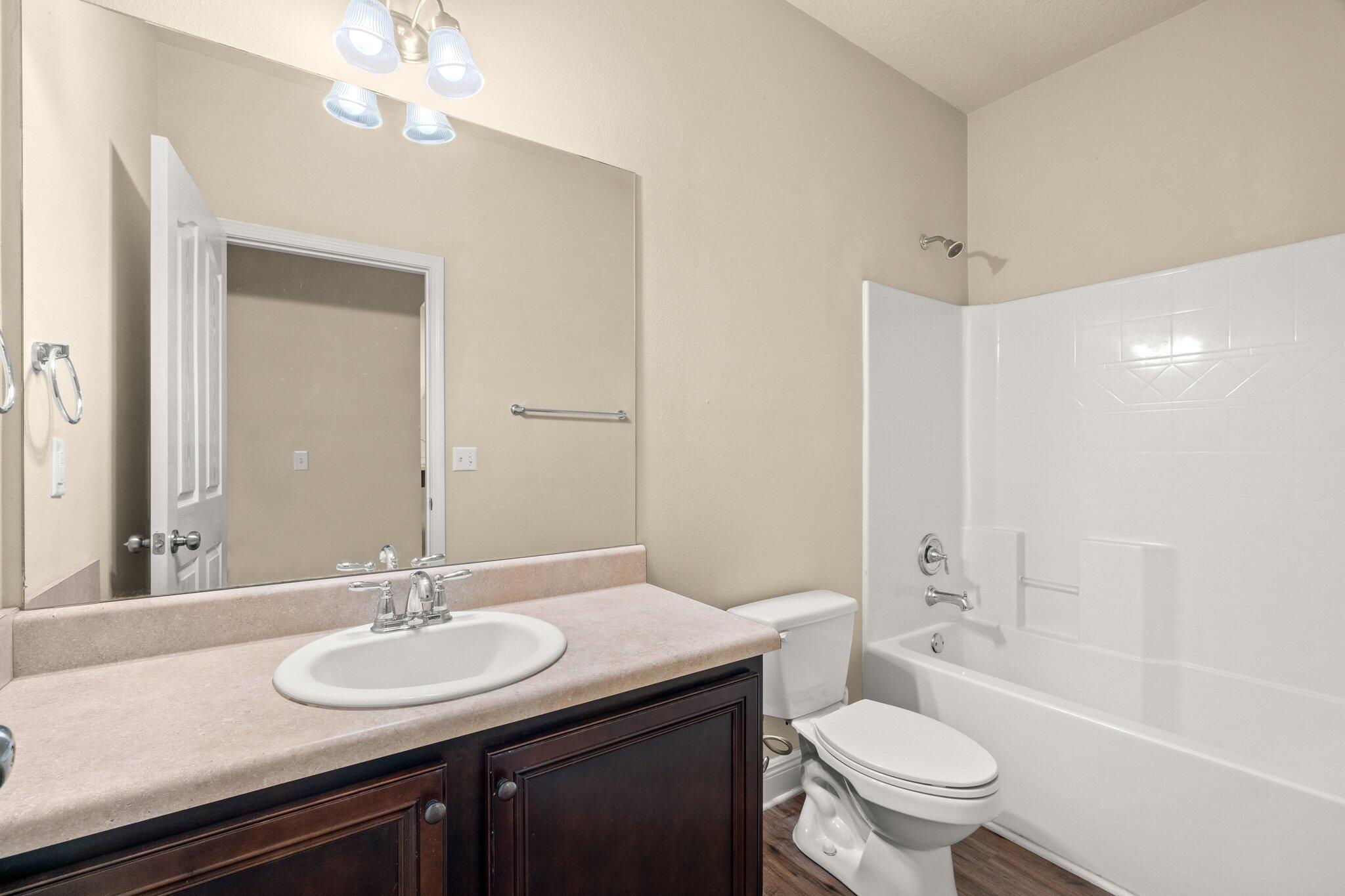 PEACH CREEK PH 1 - Residential Lease