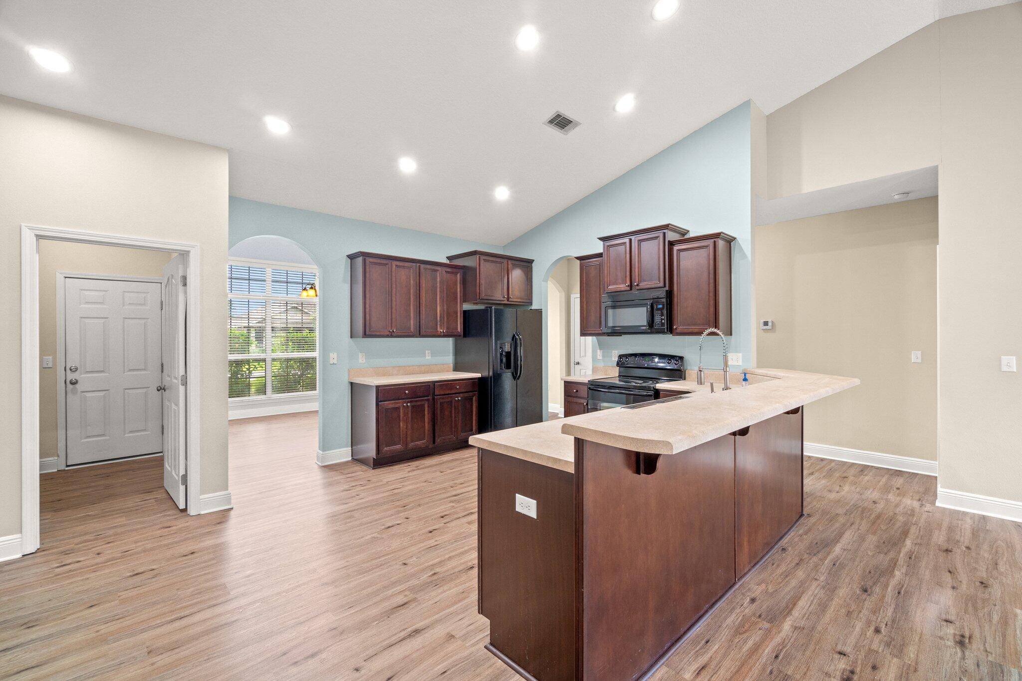 PEACH CREEK PH 1 - Residential Lease
