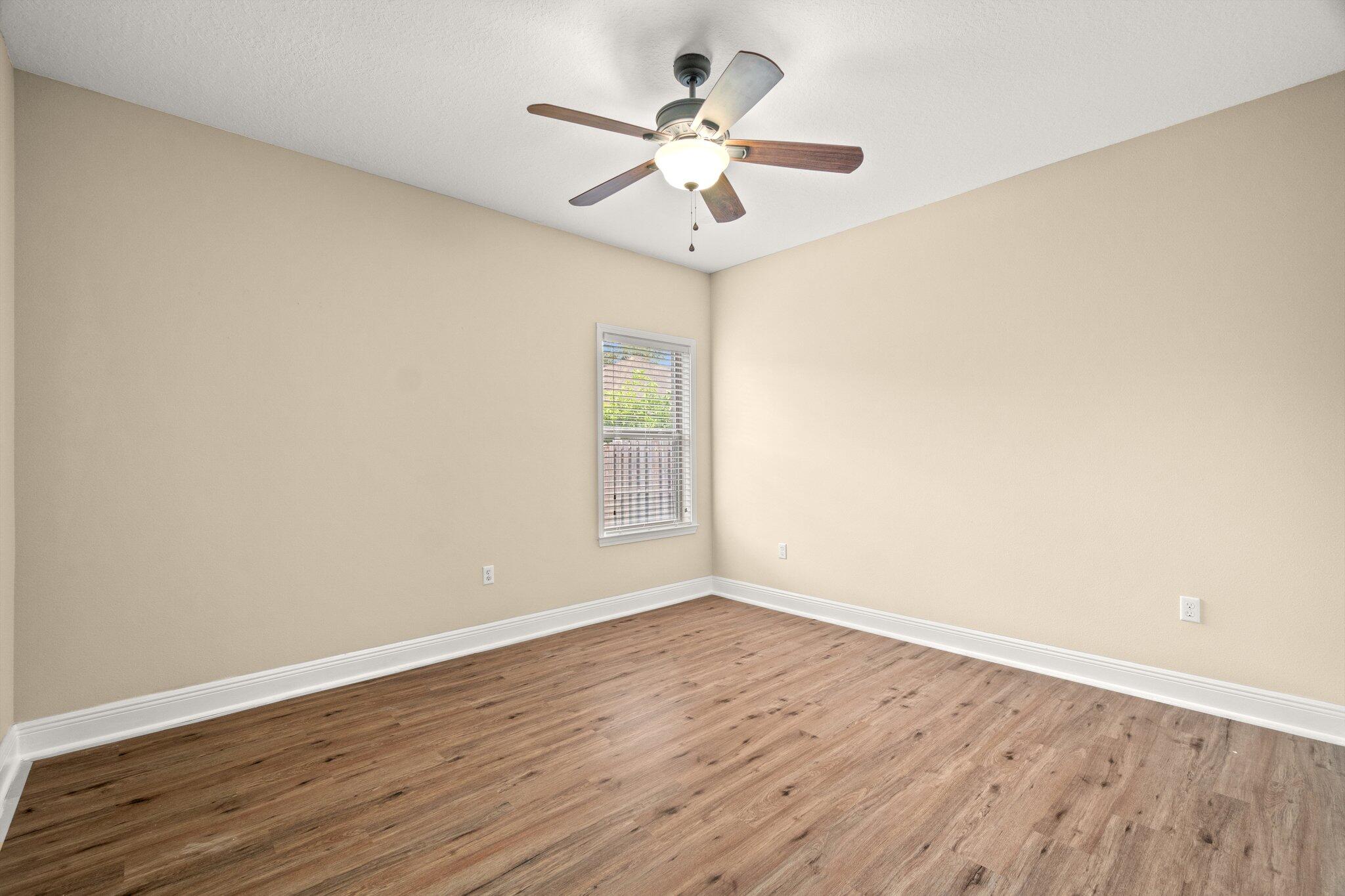 PEACH CREEK PH 1 - Residential Lease
