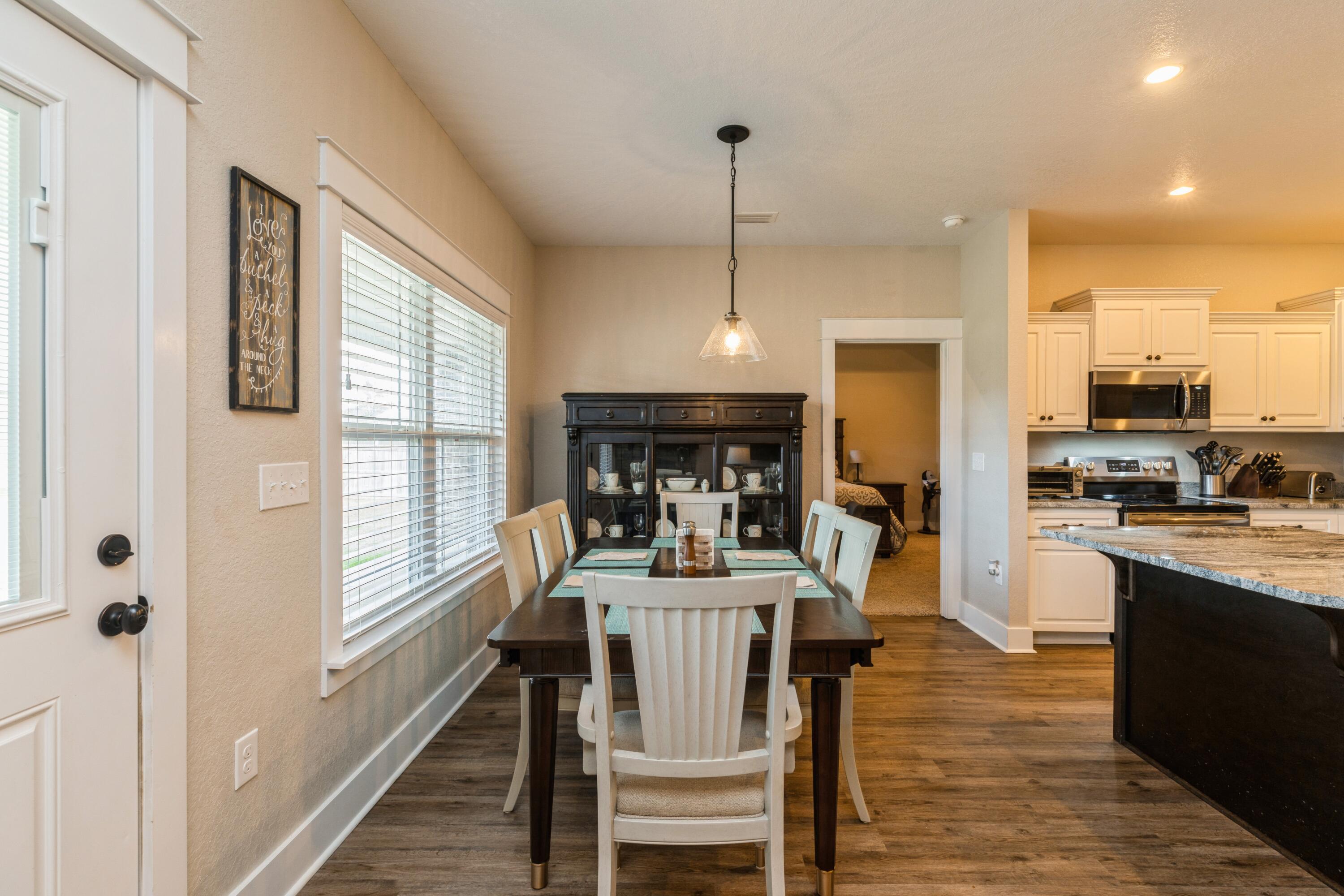 MOSSY OAKS - Residential