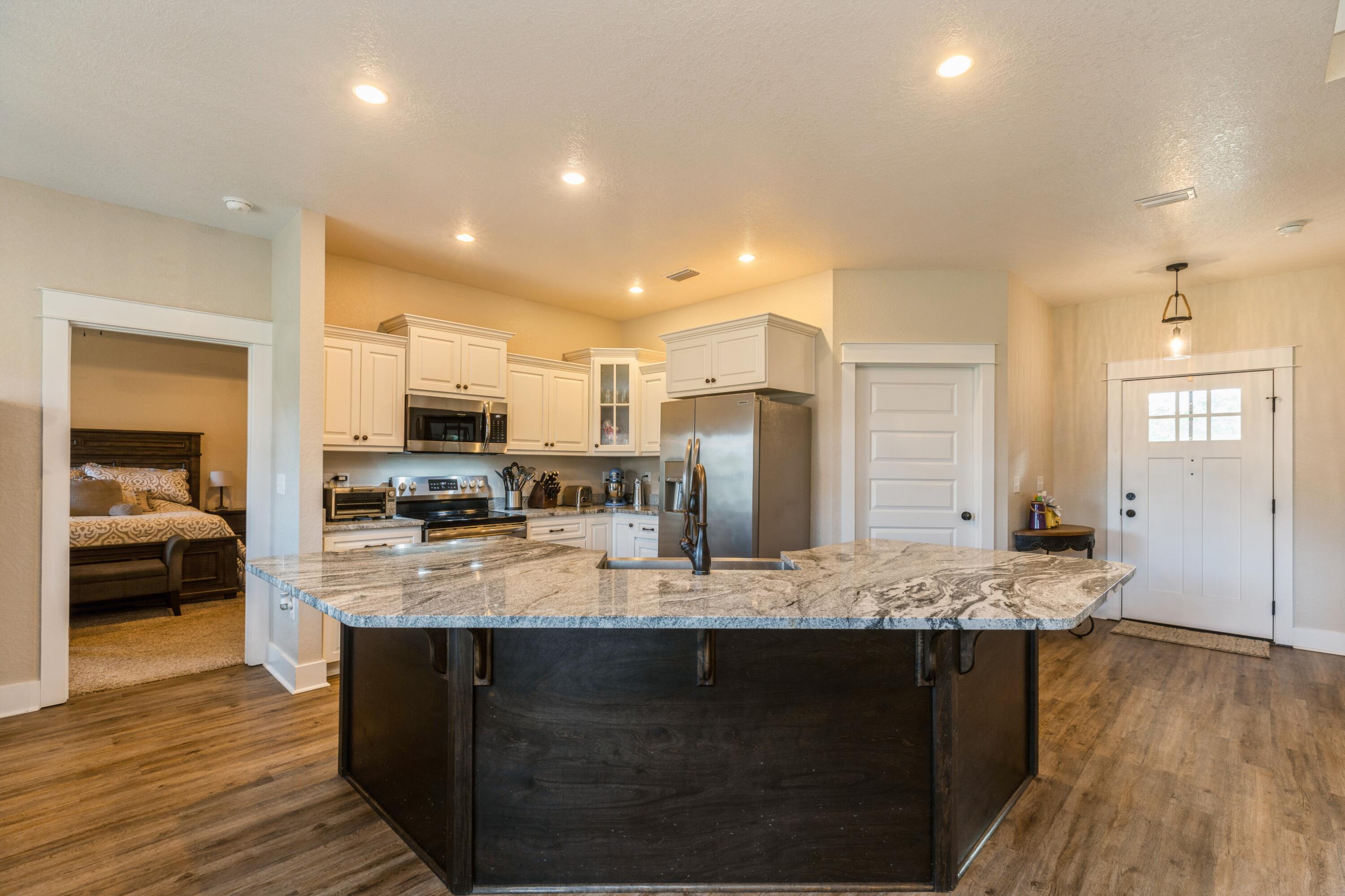 MOSSY OAKS - Residential