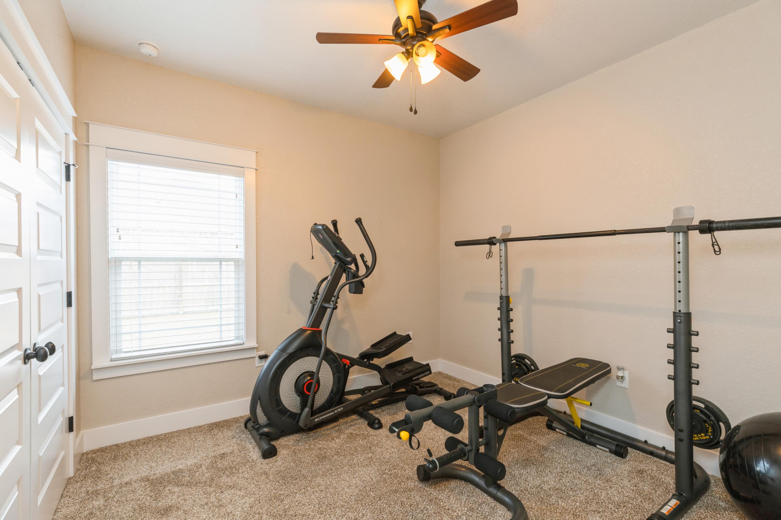 MOSSY OAKS - Residential