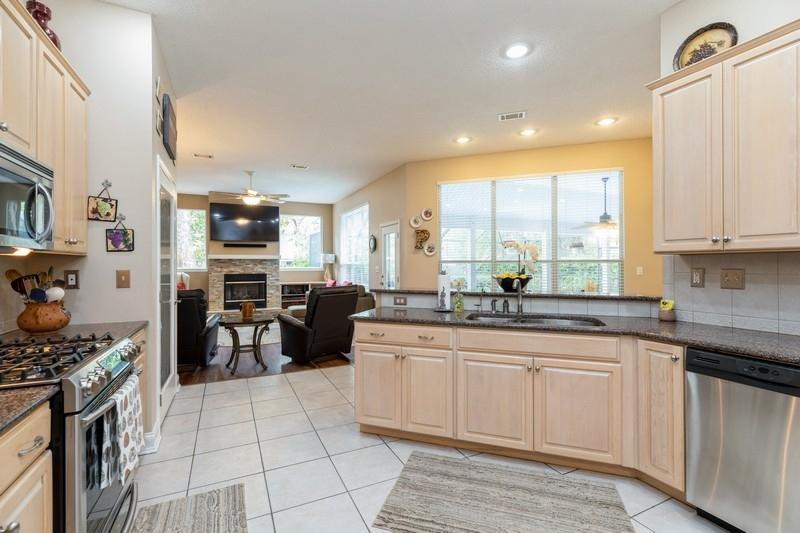 MAGNOLIA PLANTATION AT BLUEWATER BAY - Residential