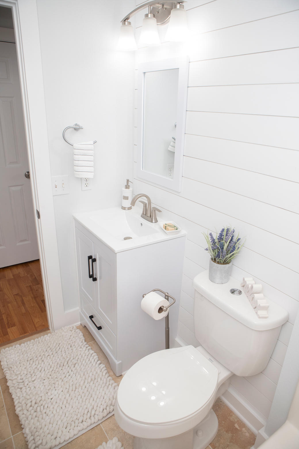 MAGNOLIA LAKE ESTATES (PHASE IV) - Residential