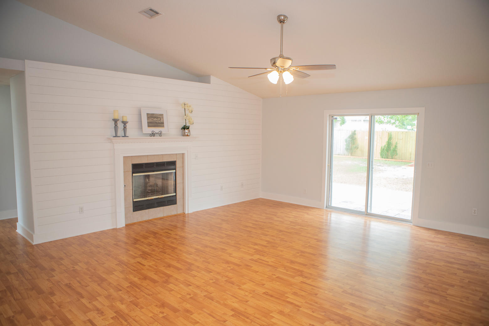 MAGNOLIA LAKE ESTATES (PHASE IV) - Residential