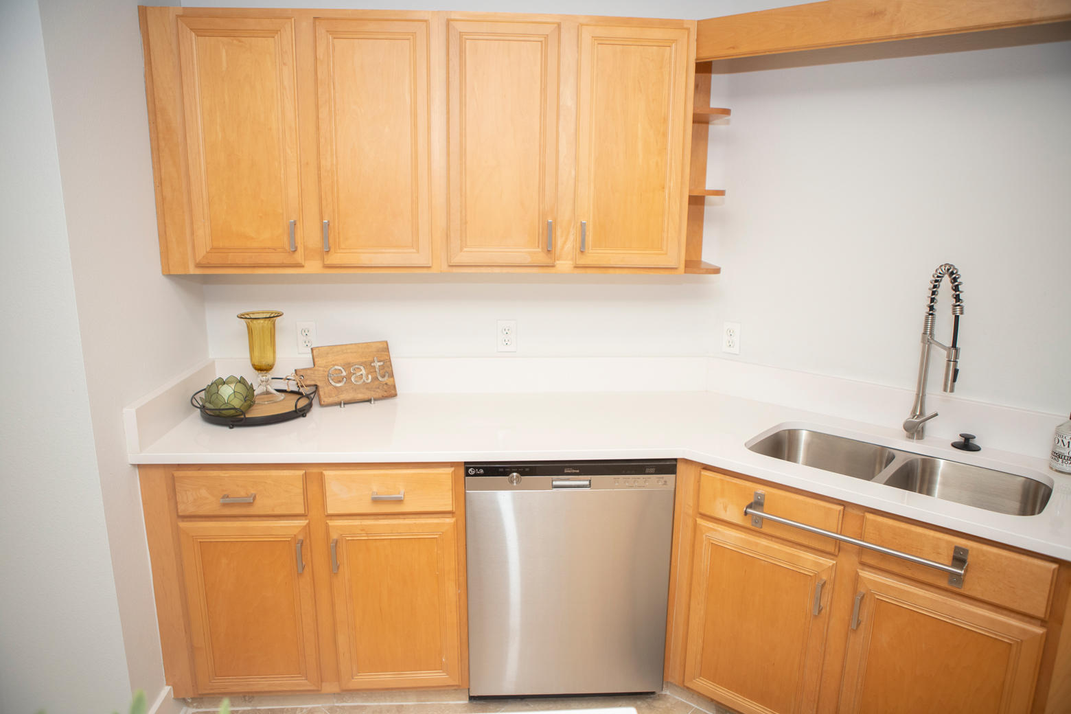 MAGNOLIA LAKE ESTATES (PHASE IV) - Residential