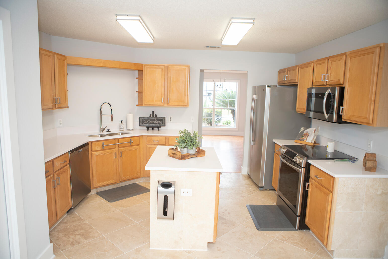 MAGNOLIA LAKE ESTATES (PHASE IV) - Residential