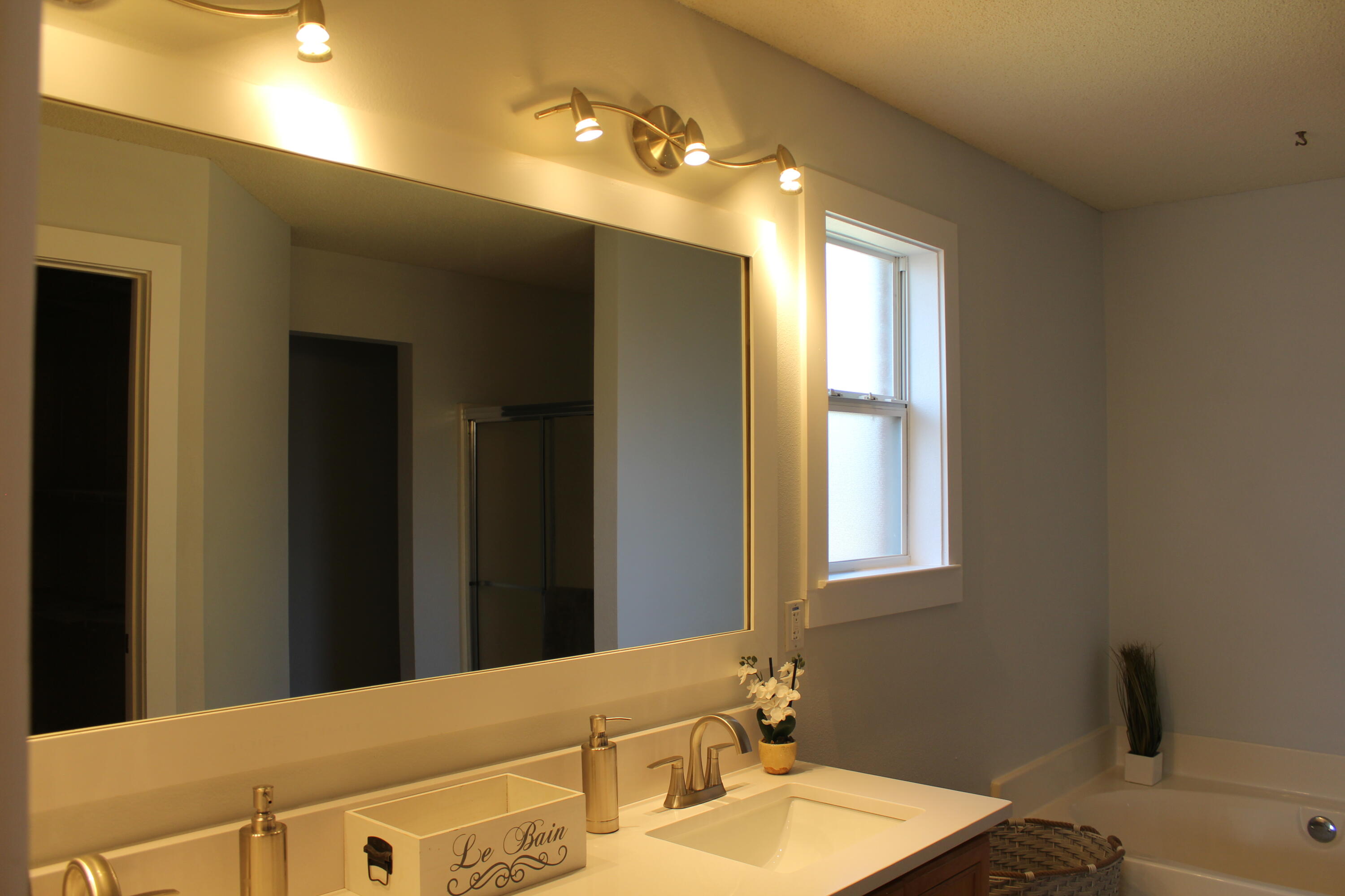 MAGNOLIA LAKE ESTATES (PHASE IV) - Residential