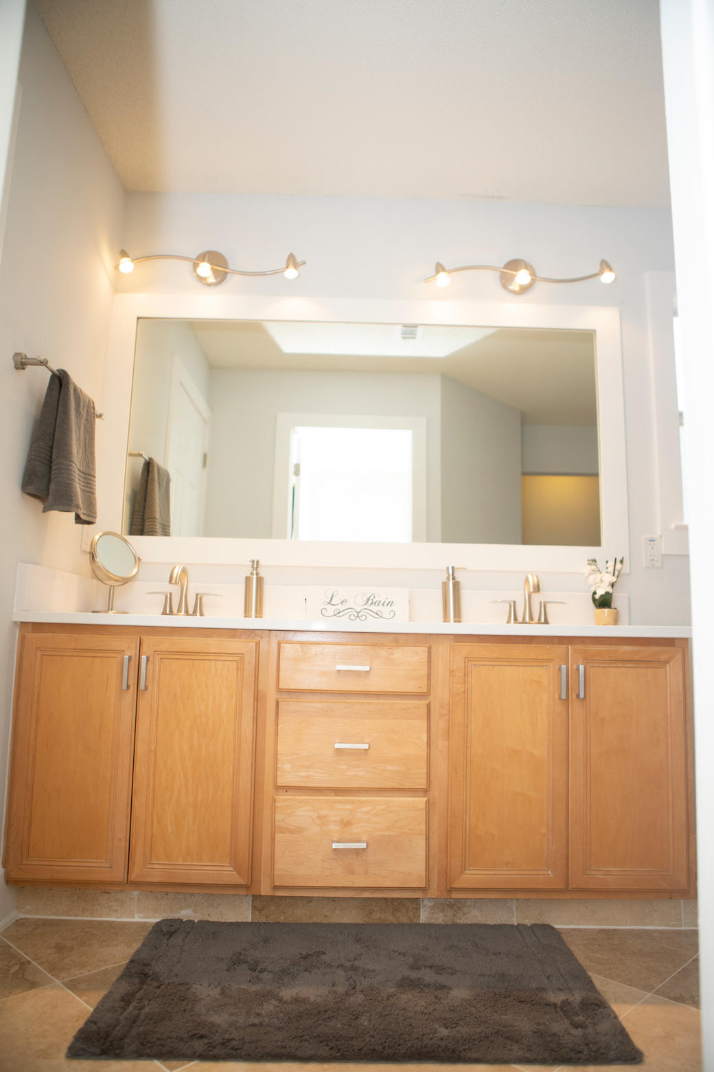 MAGNOLIA LAKE ESTATES (PHASE IV) - Residential