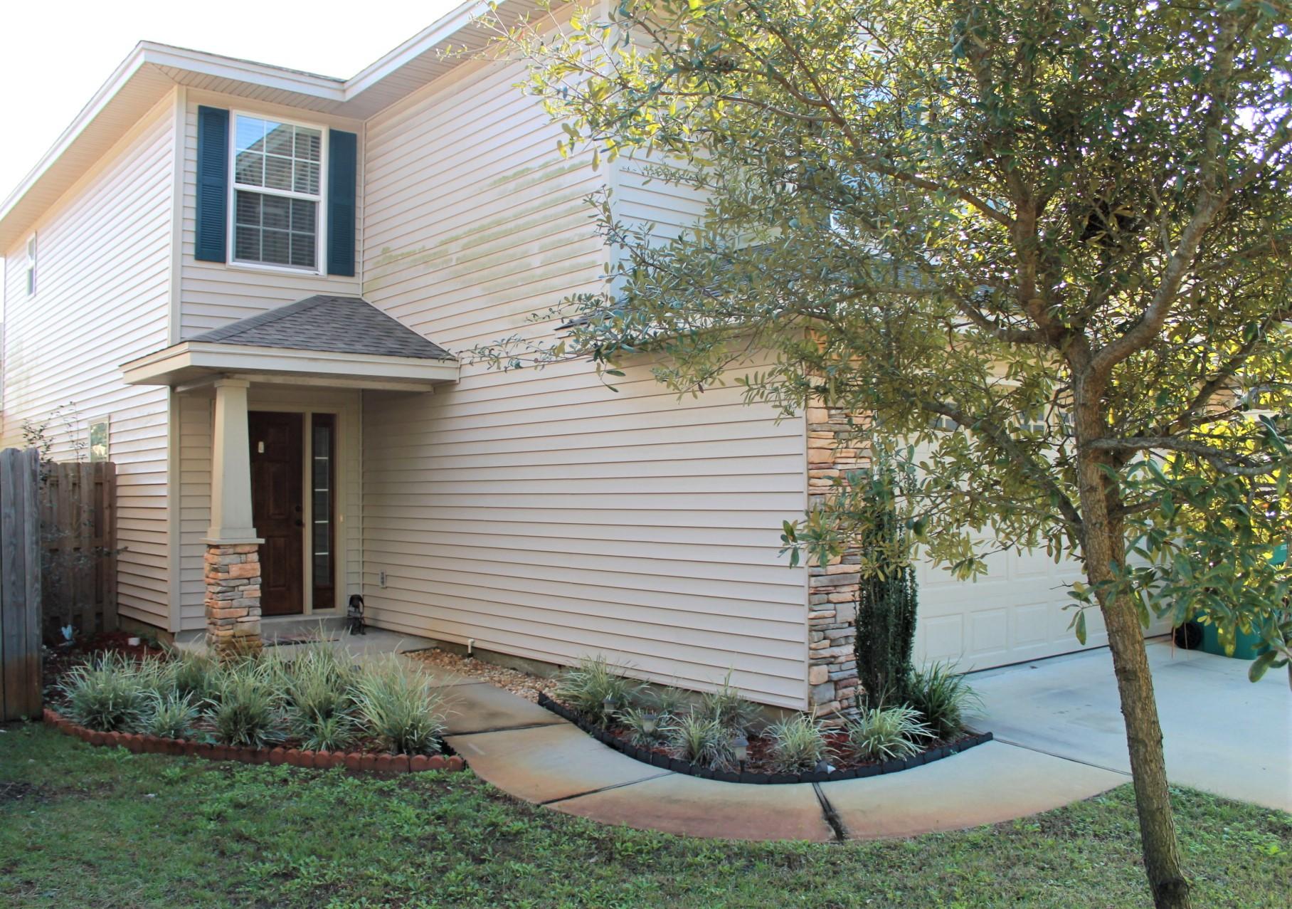 SUMMERWOOD - Residential