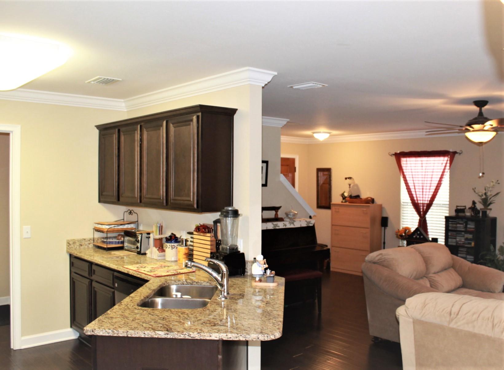 SUMMERWOOD - Residential