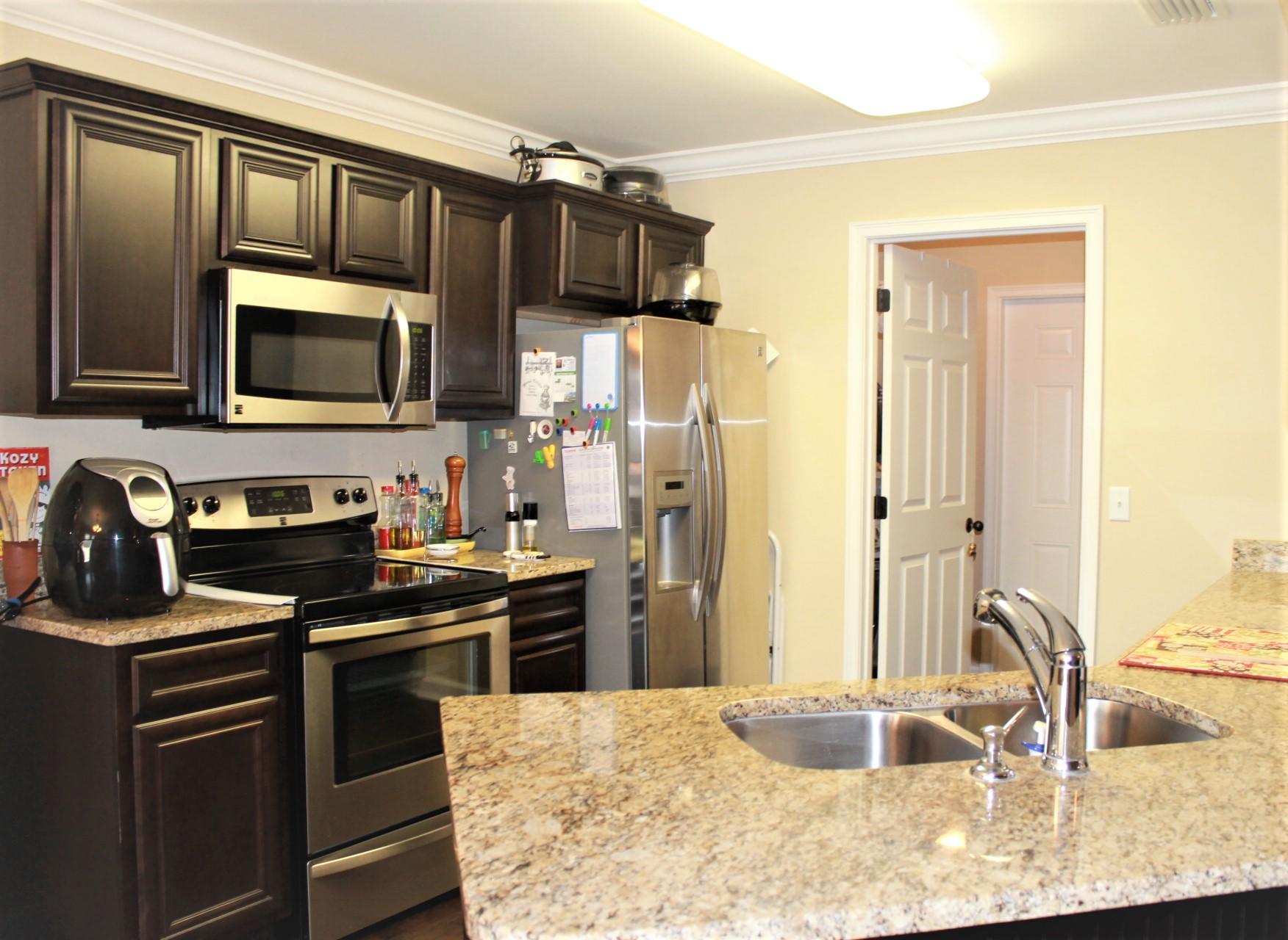 SUMMERWOOD - Residential