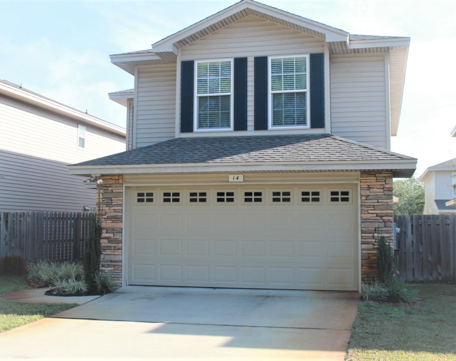 SUMMERWOOD - Residential