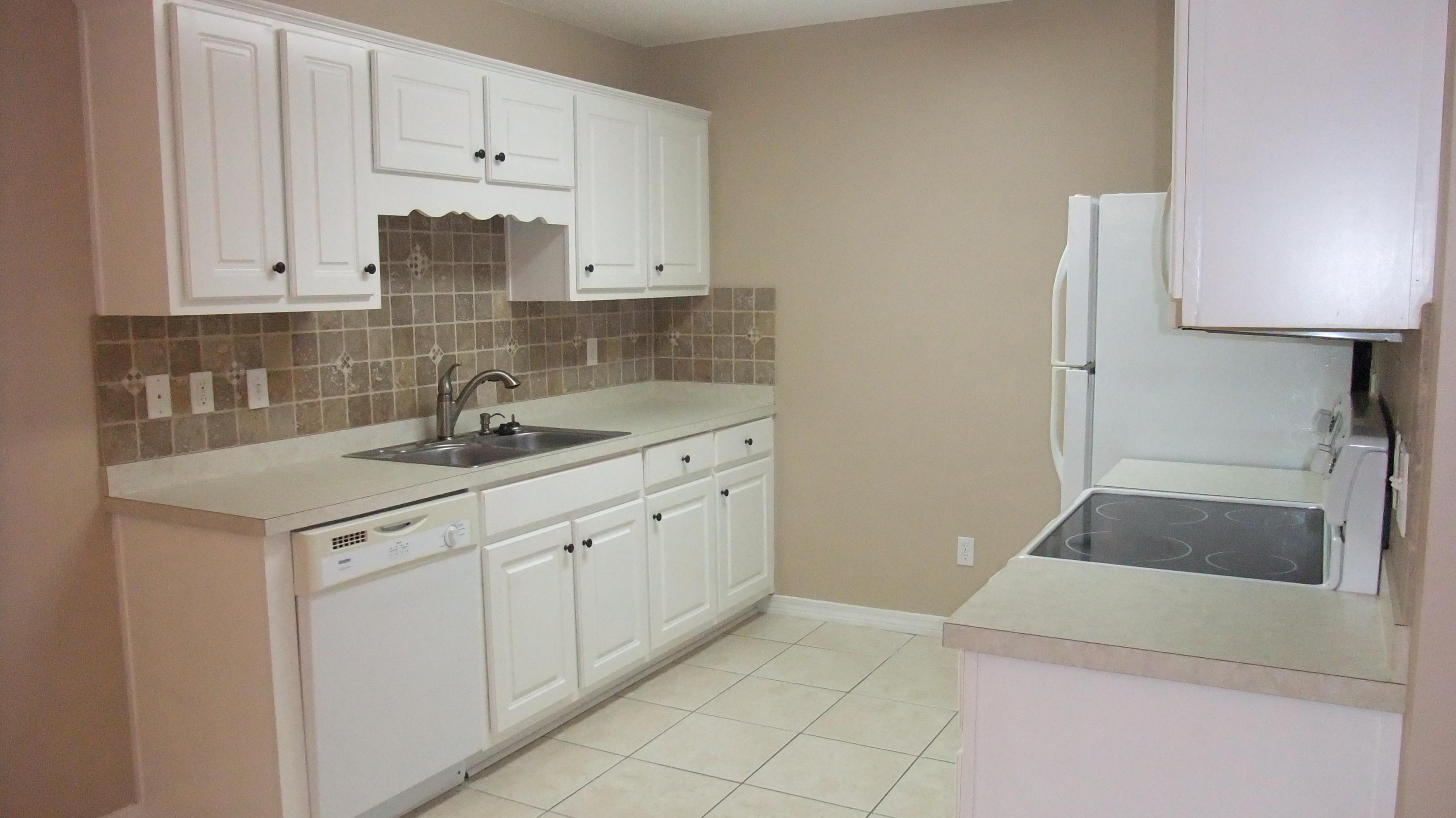 ANDALUSIA PLACE T/H'S - Residential