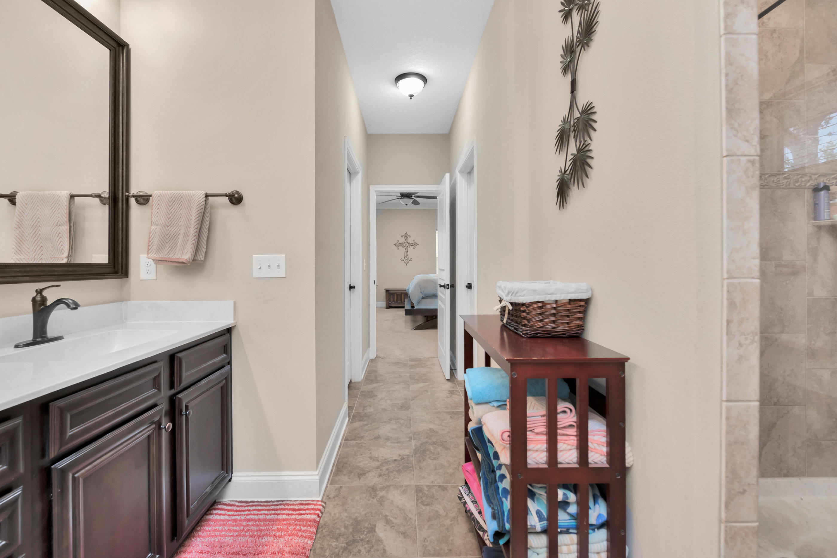 RACETRACK ROAD - Residential