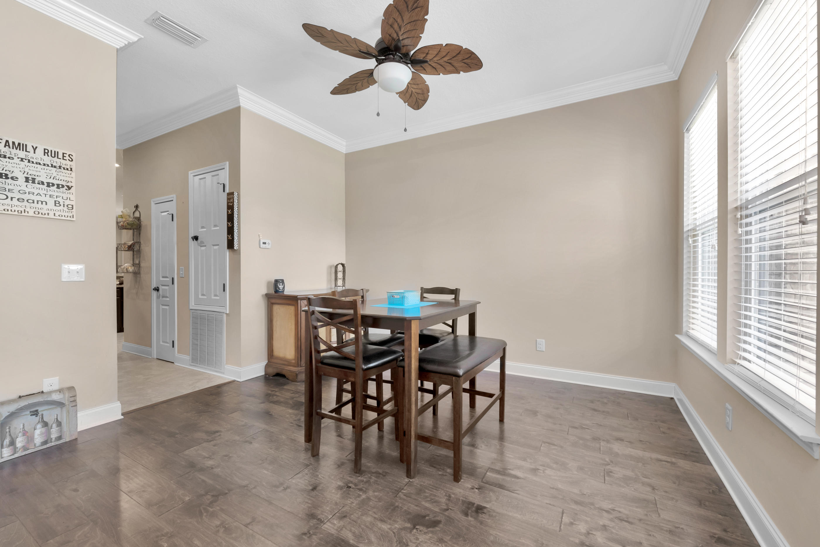 RACETRACK ROAD - Residential