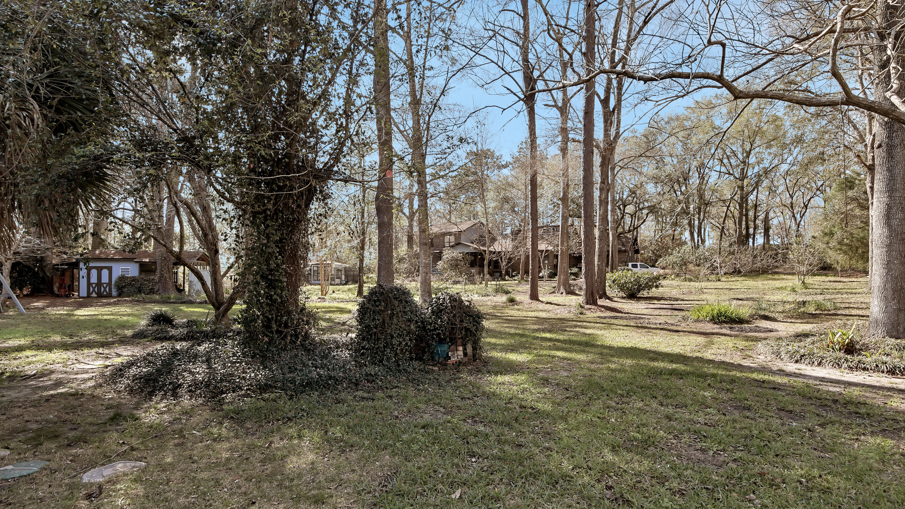 Dogwood Lake Estates - Residential