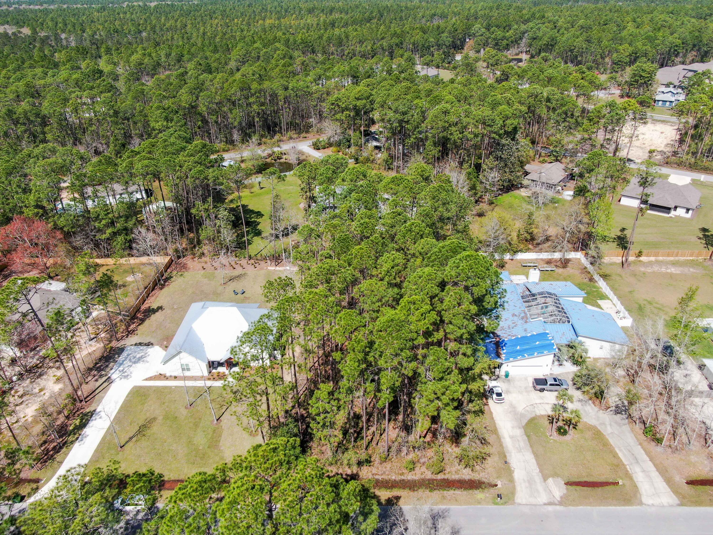 LAGRANGE SHORES - Land