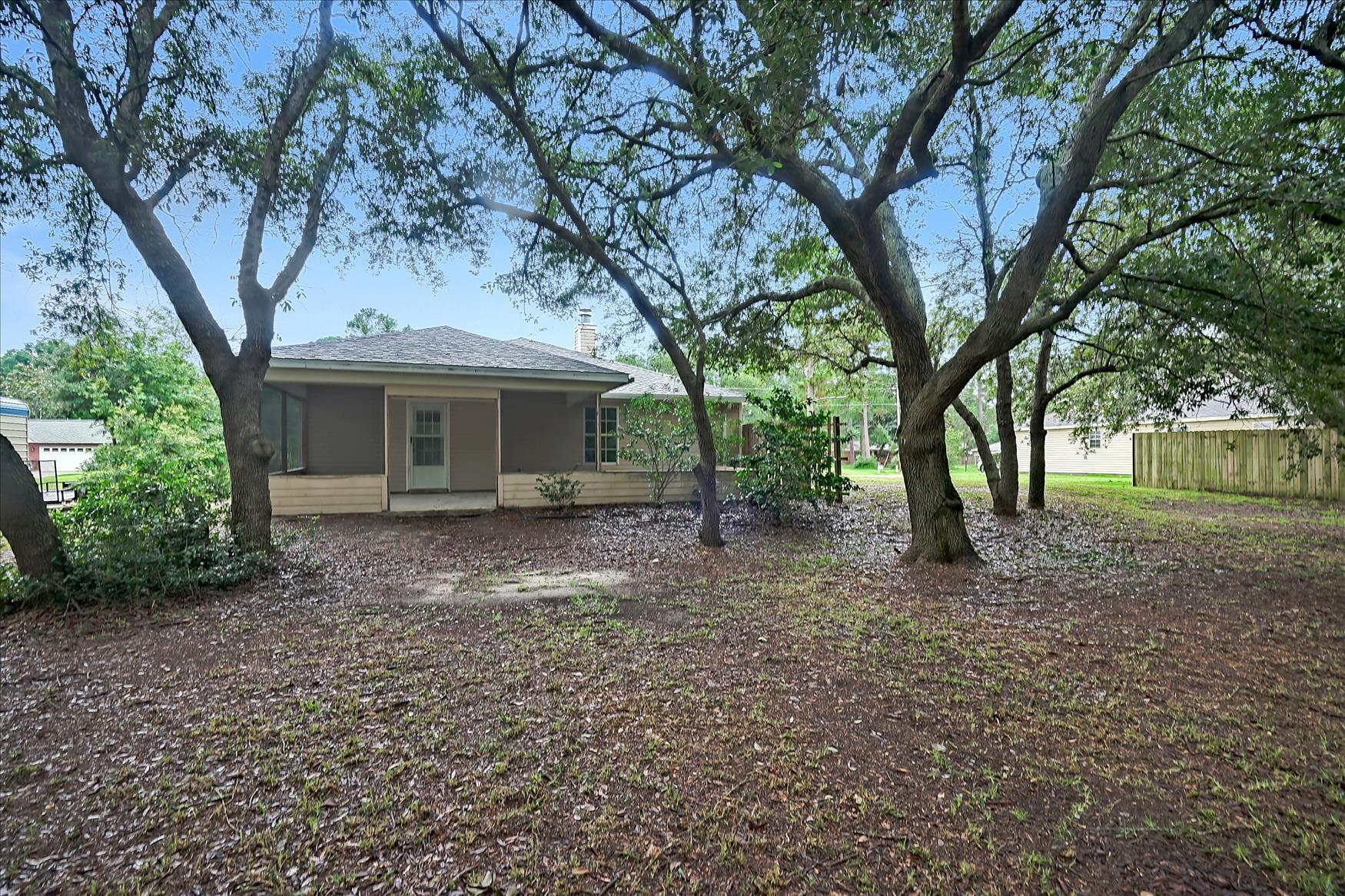 NAVARRE S/D 2ND ADDN - Residential