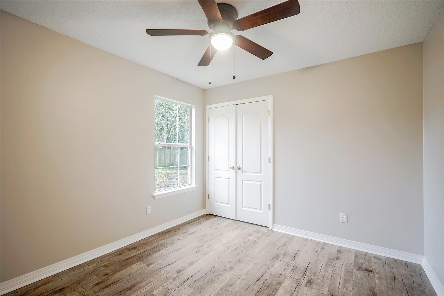 NAVARRE S/D 2ND ADDN - Residential