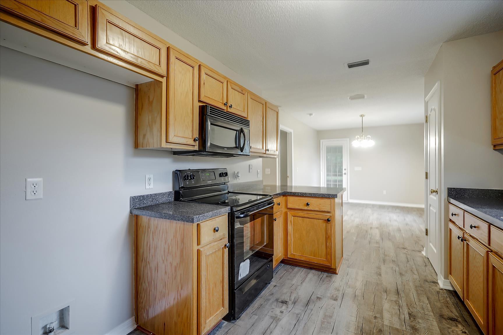 NAVARRE S/D 2ND ADDN - Residential