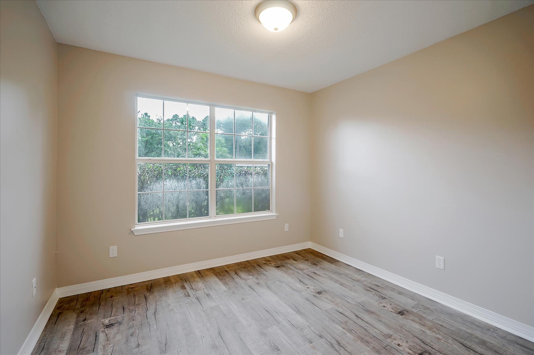 NAVARRE S/D 2ND ADDN - Residential