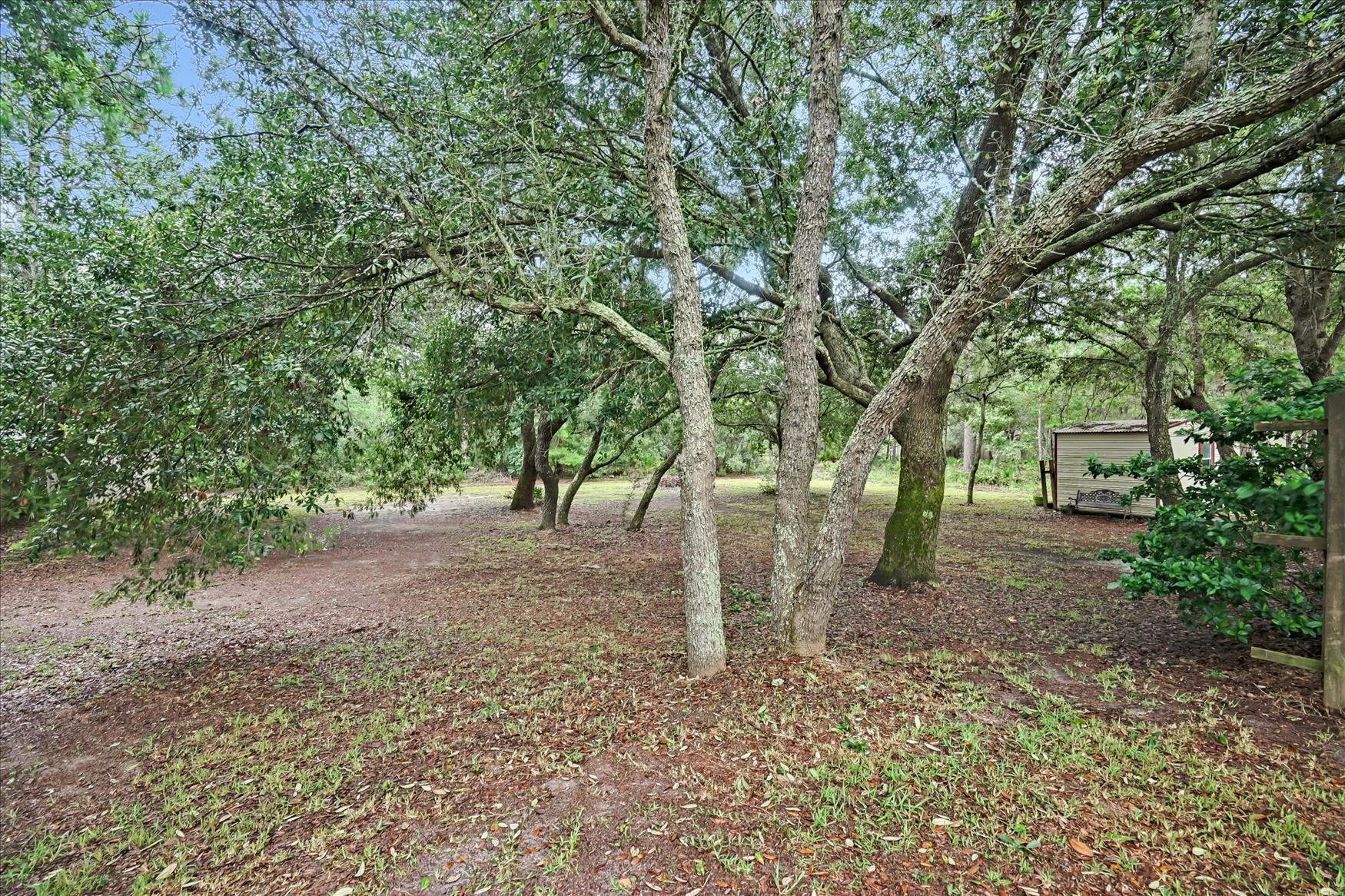 NAVARRE S/D 2ND ADDN - Residential