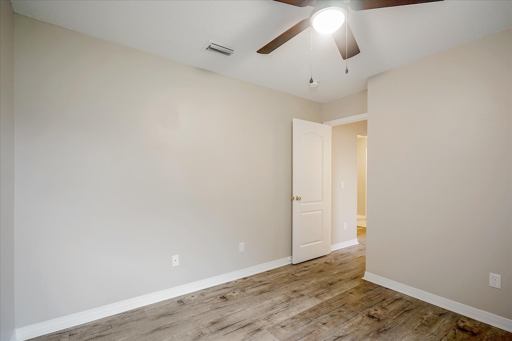 NAVARRE S/D 2ND ADDN - Residential