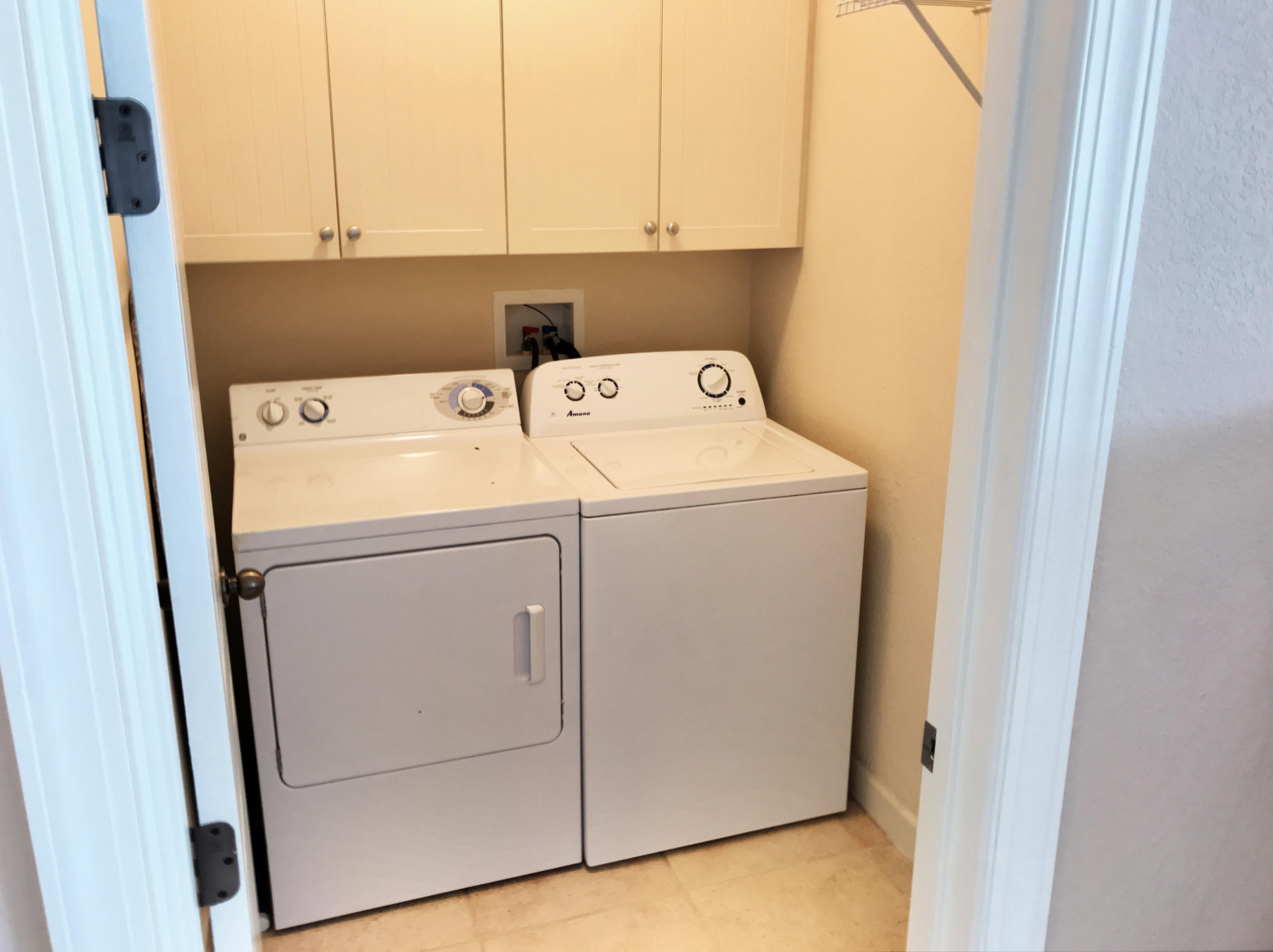 CRYSTAL COVE - Residential