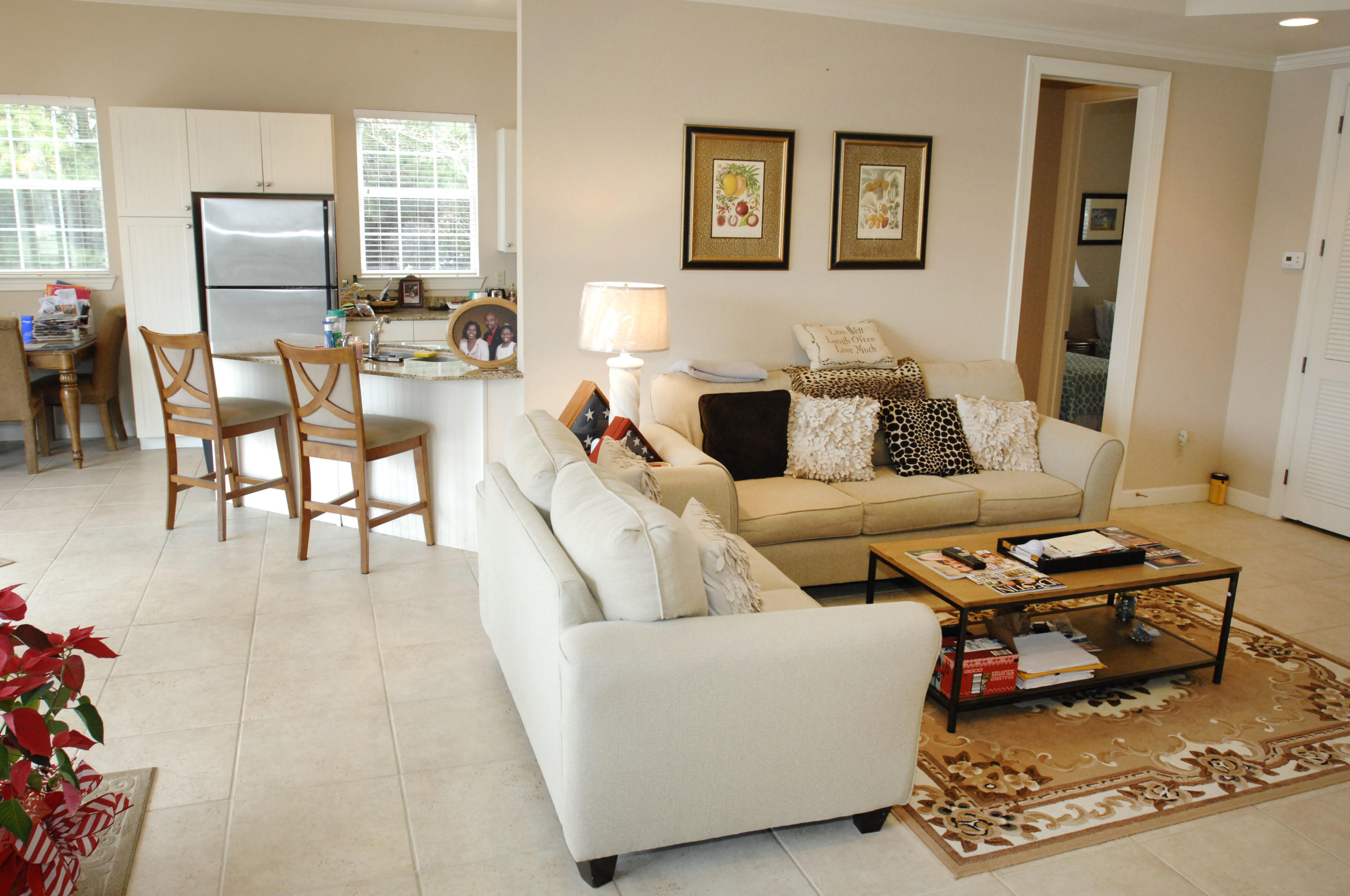 CRYSTAL COVE - Residential