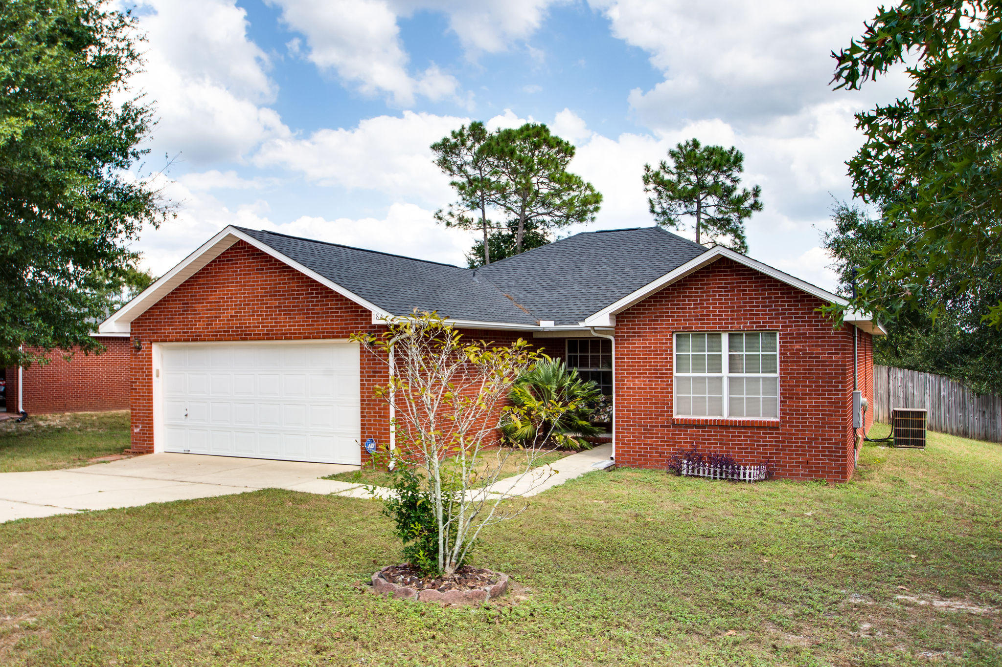 NORTHVIEW ESTATES 3RD ADDN - Residential