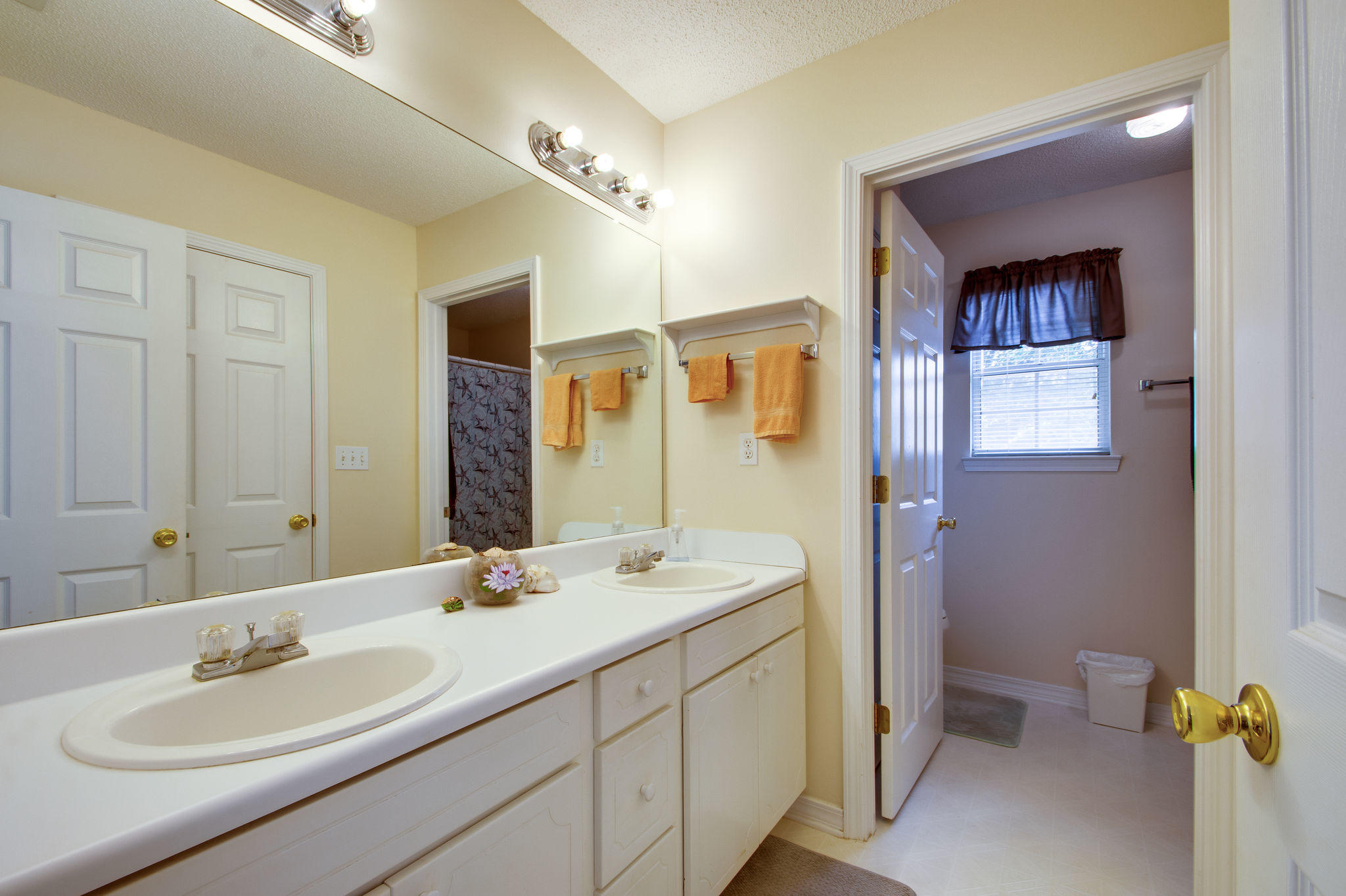 NORTHVIEW ESTATES 3RD ADDN - Residential