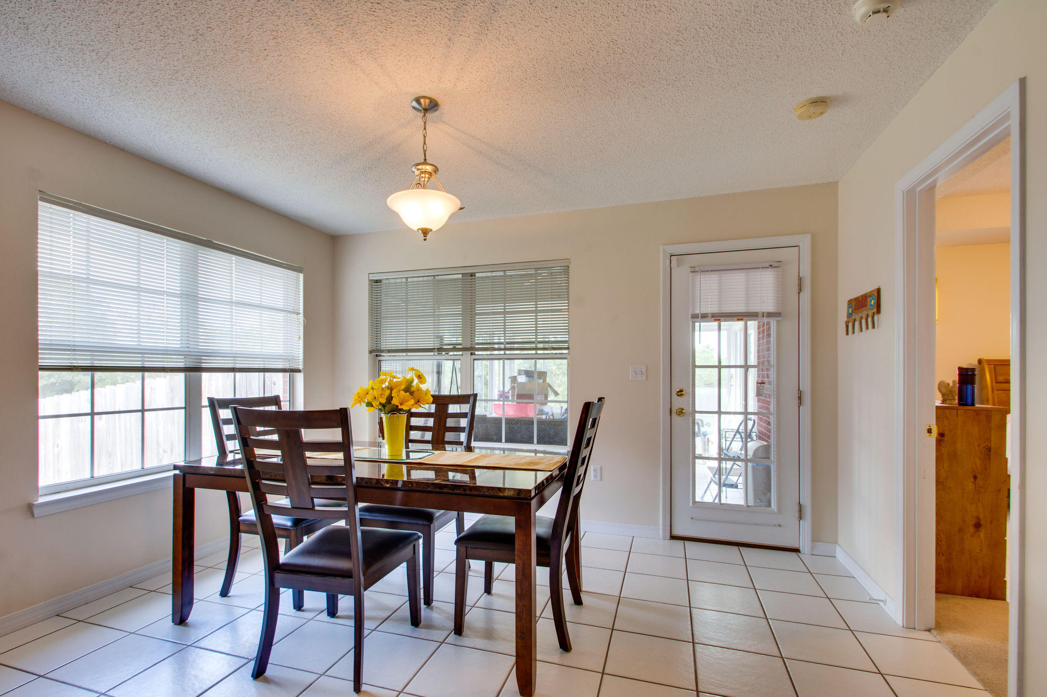 NORTHVIEW ESTATES 3RD ADDN - Residential