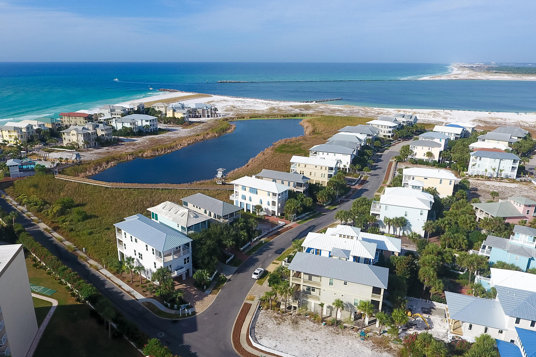DESTIN POINTE - Residential