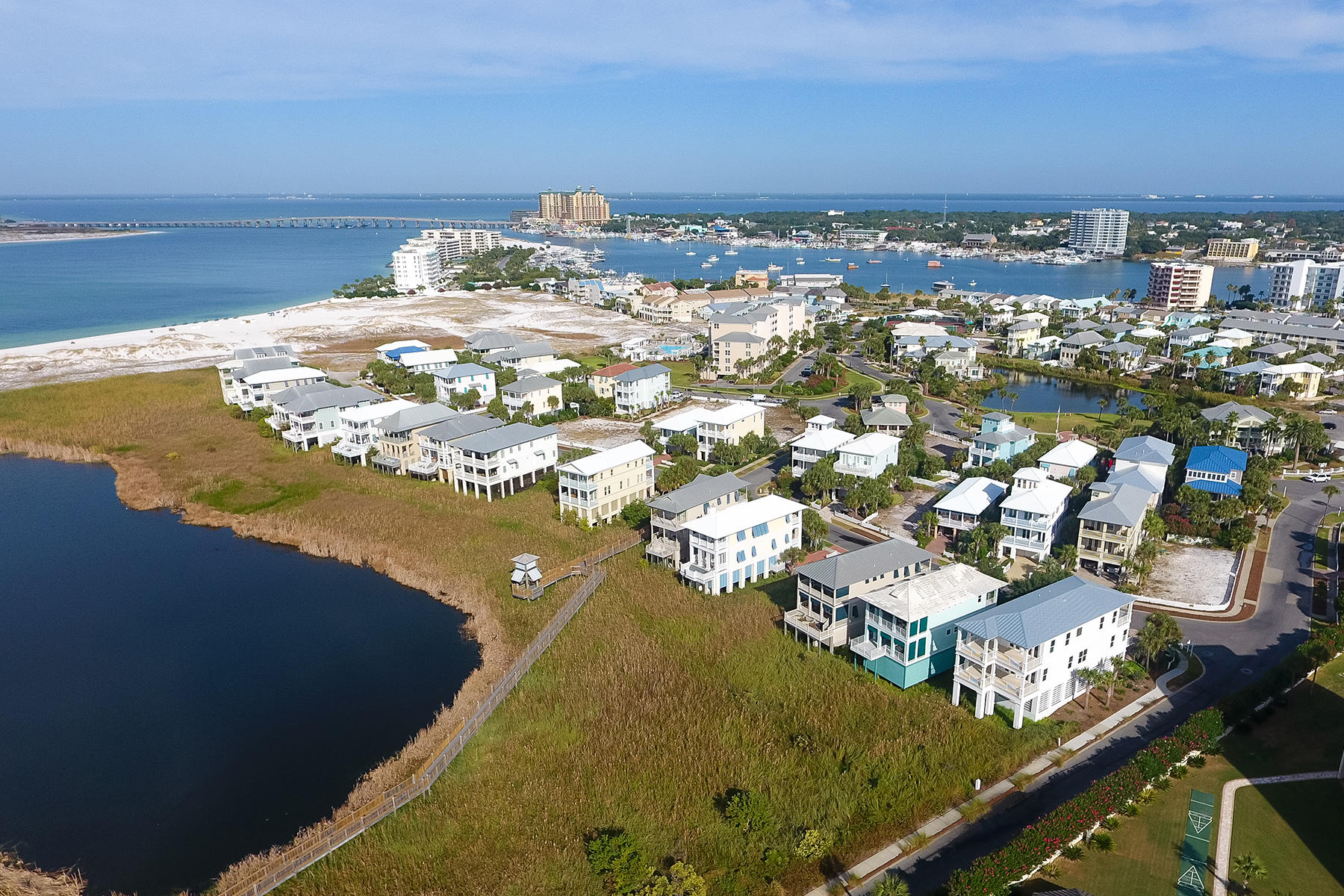 DESTIN POINTE - Residential