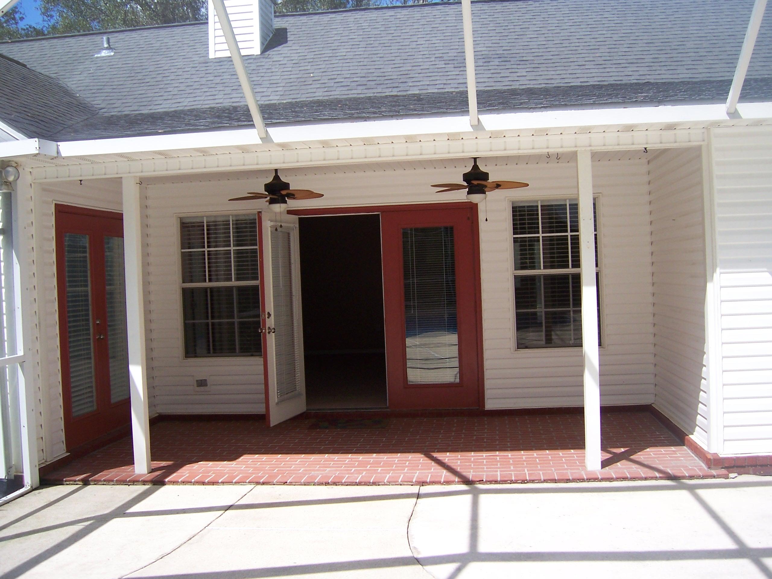 MOSSY COVE - Residential