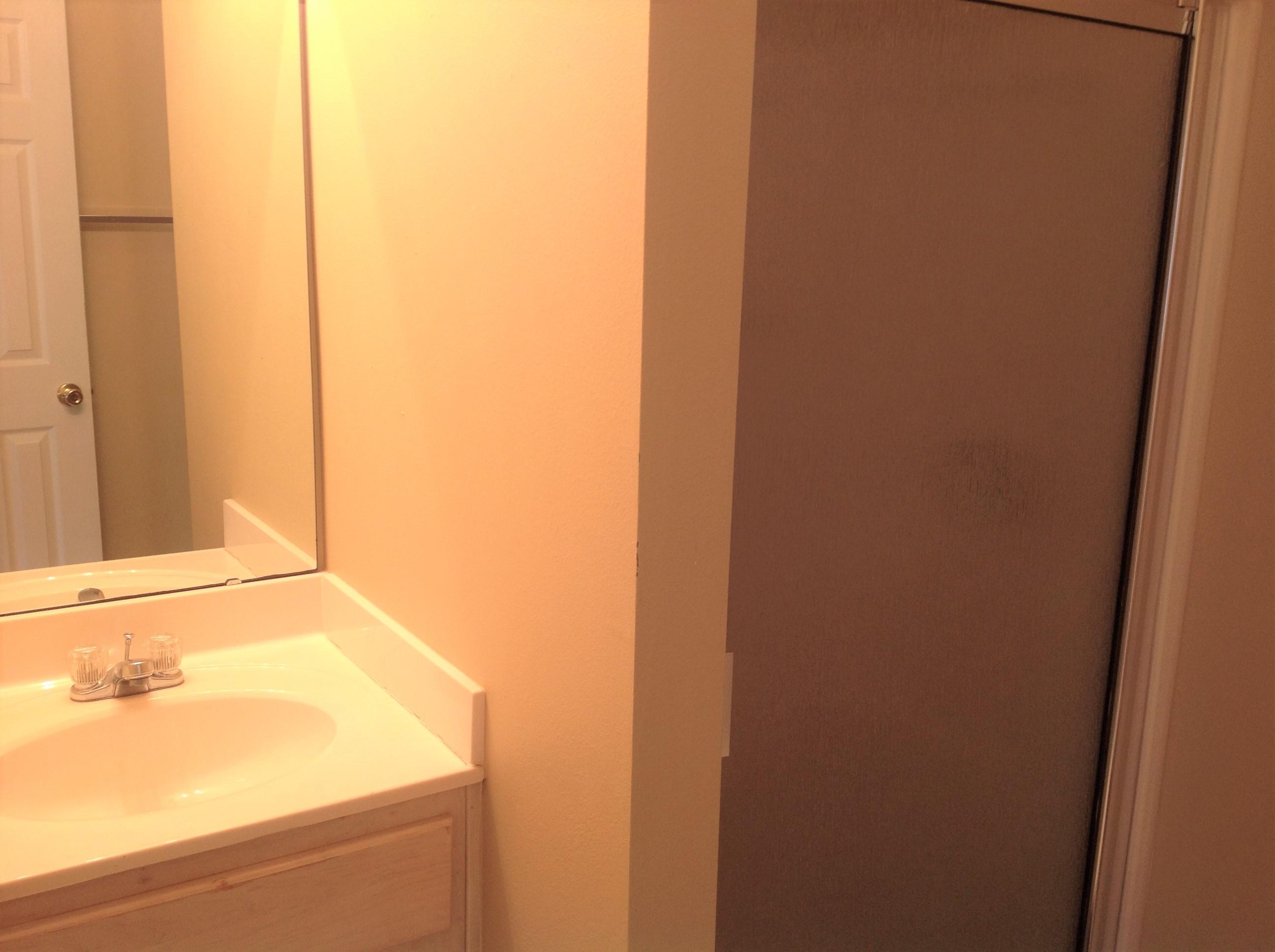 PALM SHORES - Residential