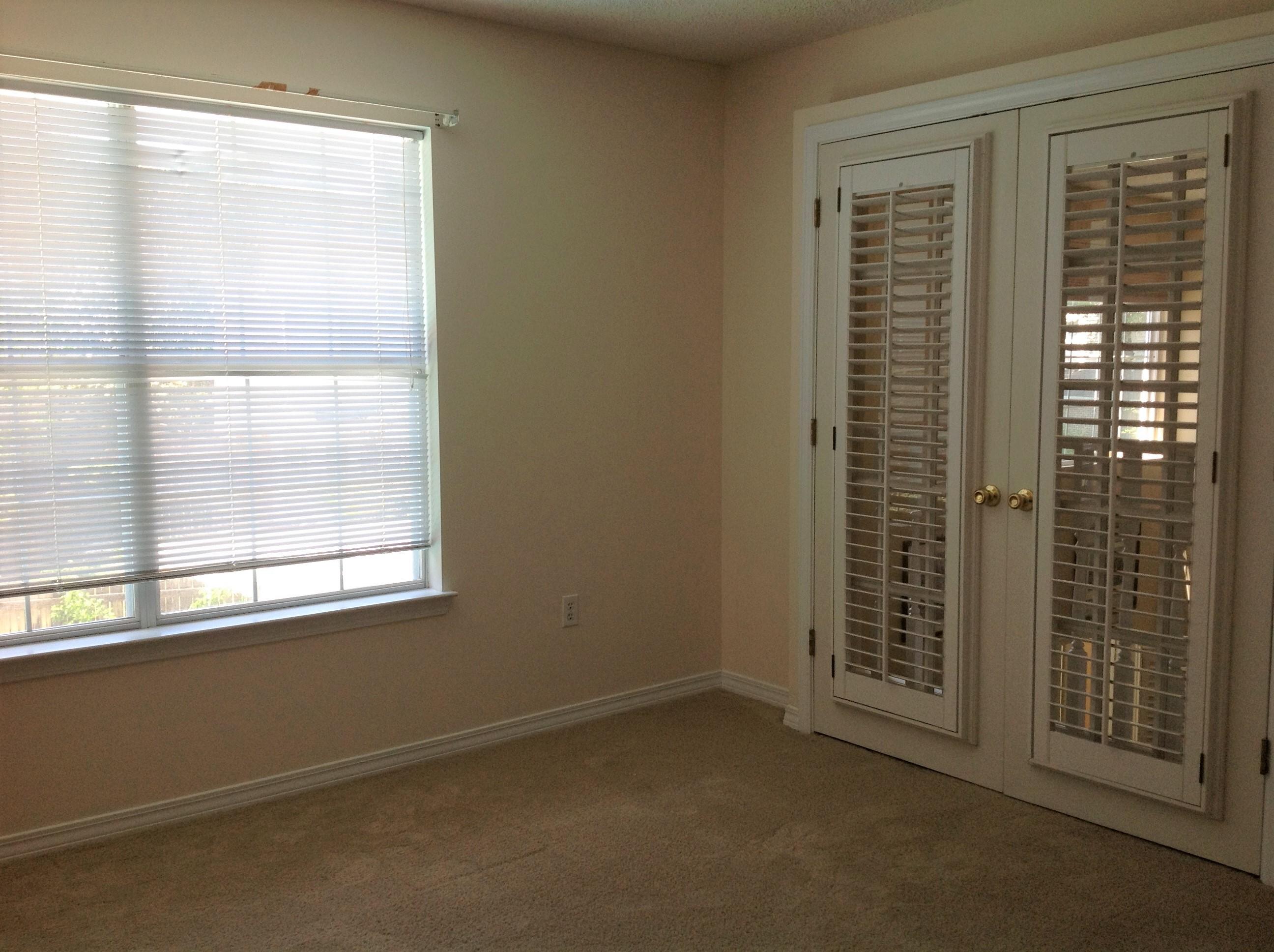 PALM SHORES - Residential