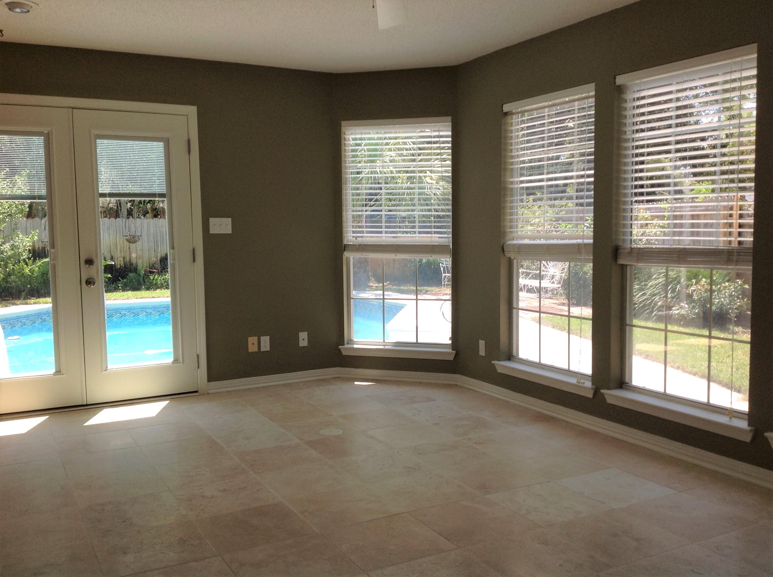 PALM SHORES - Residential