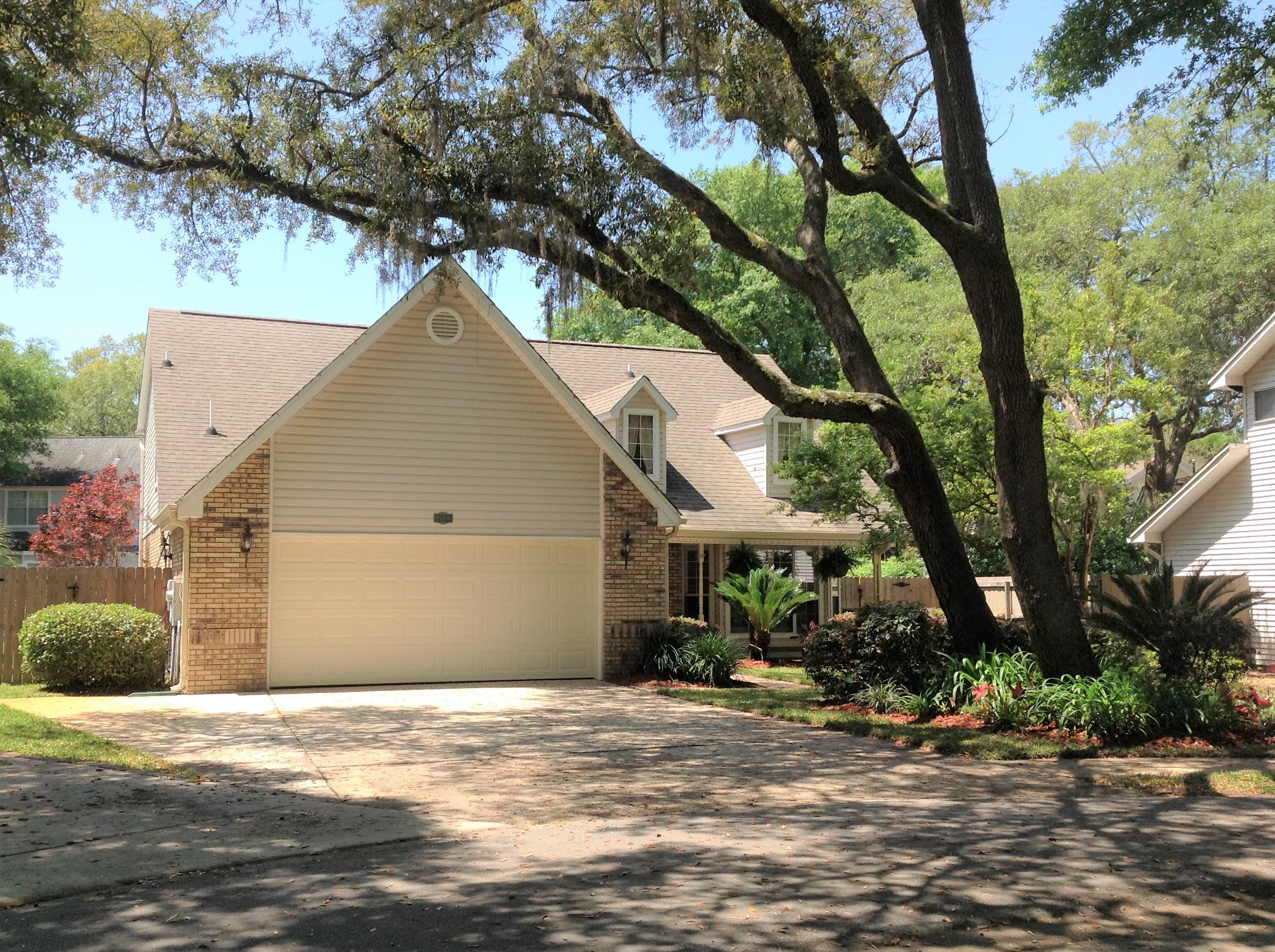 PALM SHORES - Residential