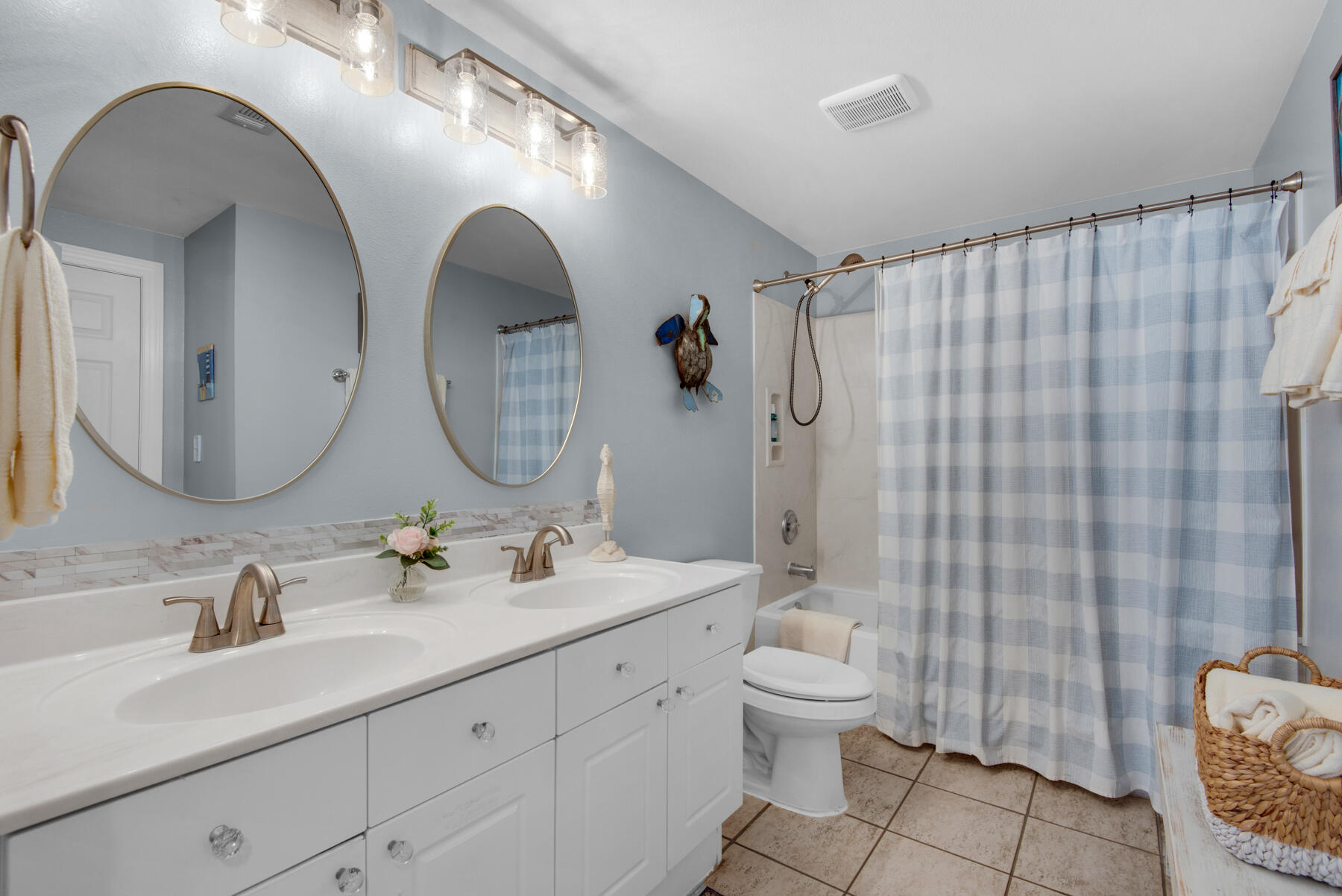 TURTLE WALK CONDO - Residential